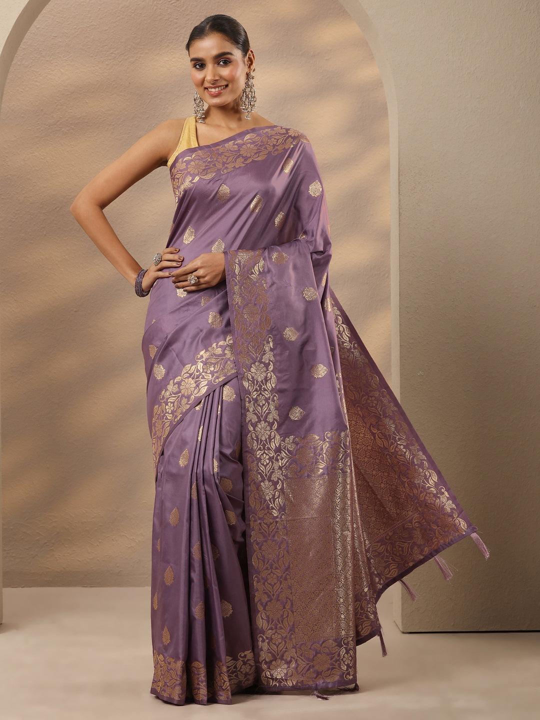  Lavender Woven Design Silk Blend Saree With Unstitched Blouse Piece 