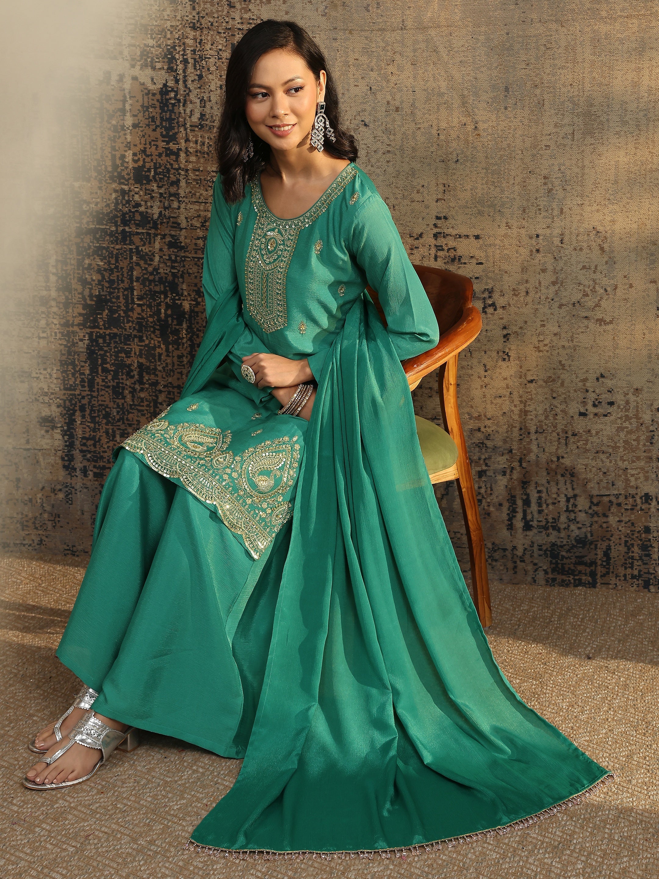 Libas Art Green Embroidered Organza Straight Suit Set With Dupatta-image-49