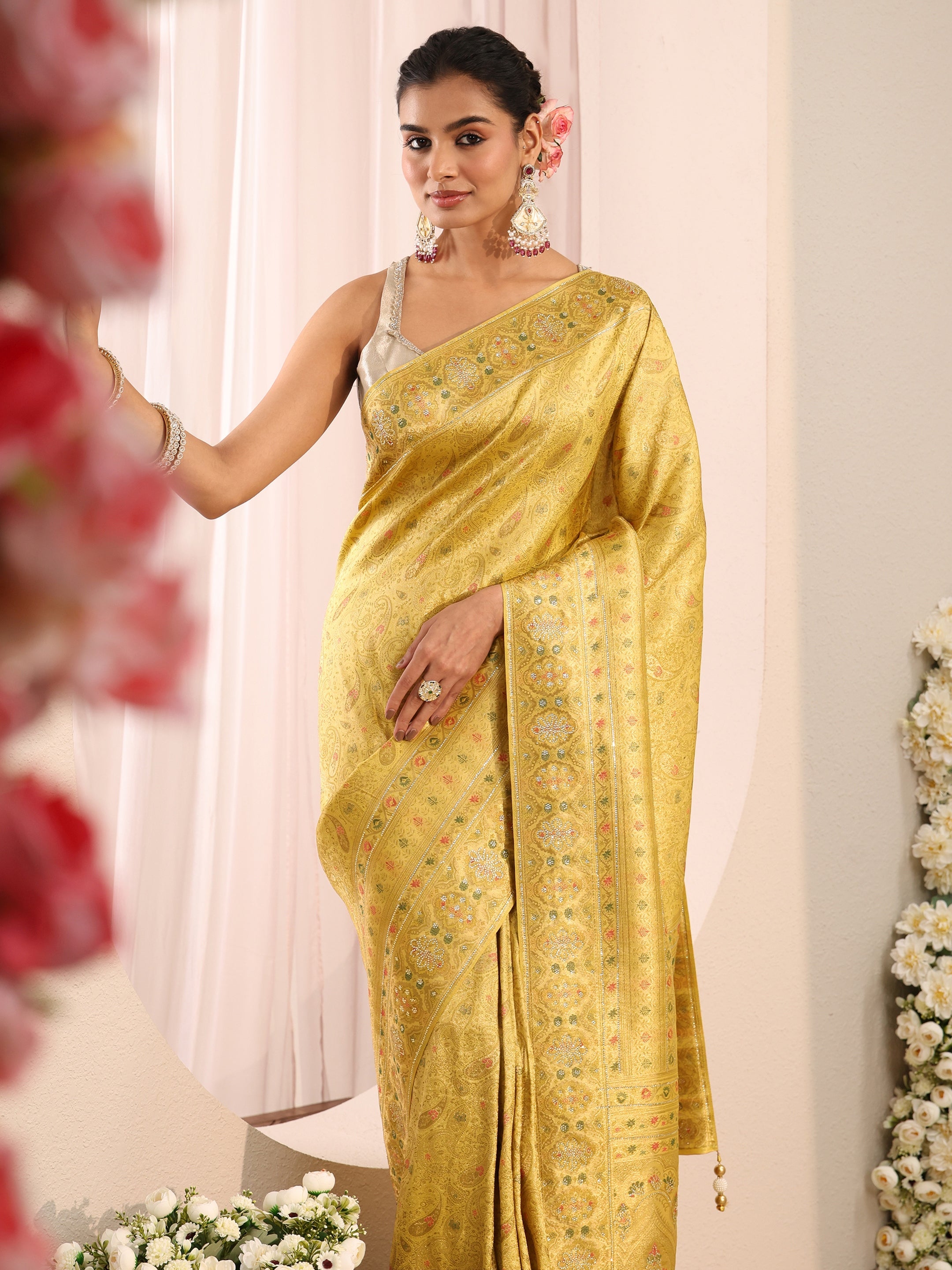 Libas Art Green Ethnic Woven Design Silk Blend Saree With Unstitched Blouse Piece-picture-24