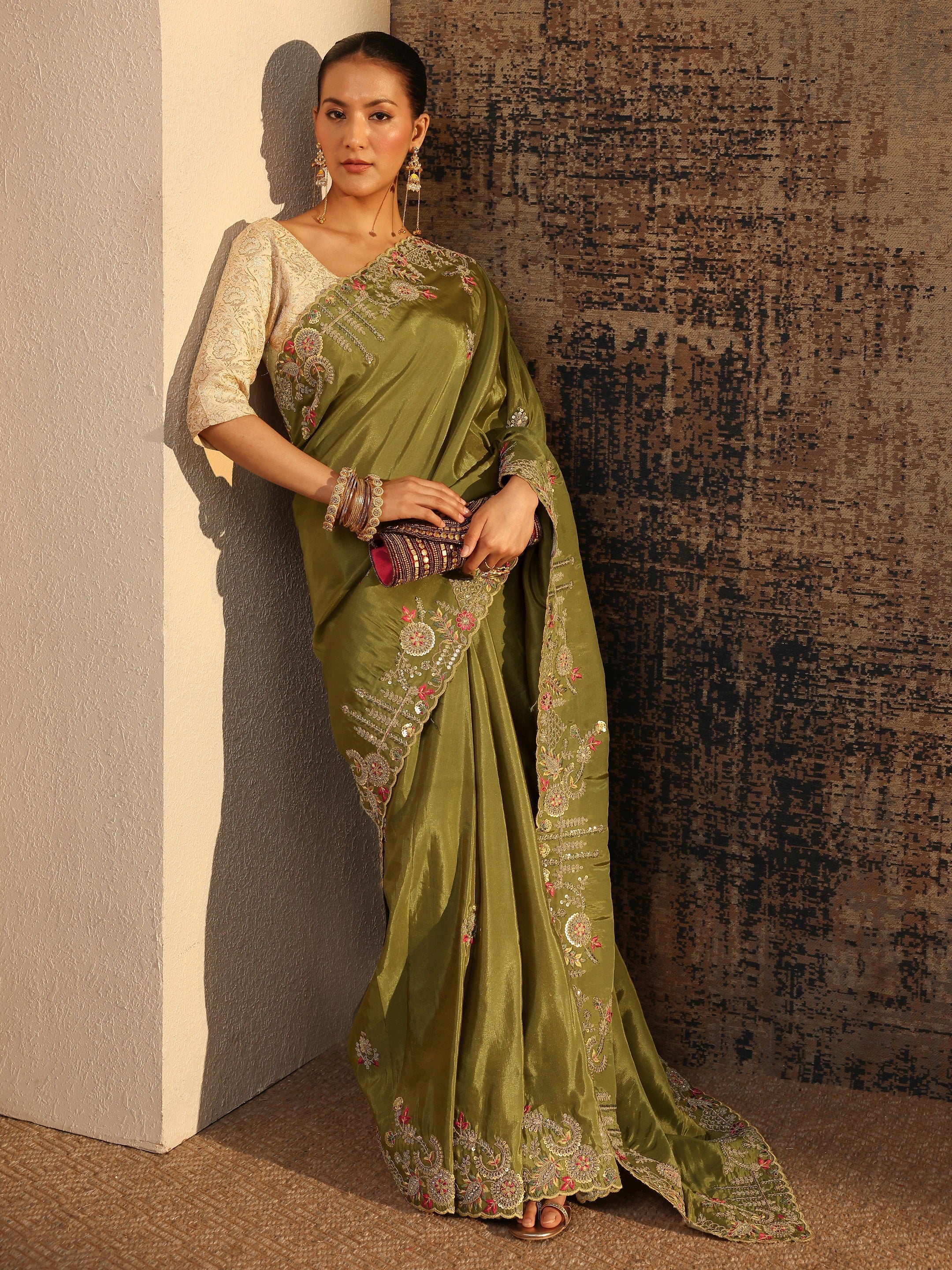 Libas Art Green Floral Embroidered Tissue Saree With Unstitched Blouse Piece-picture-36