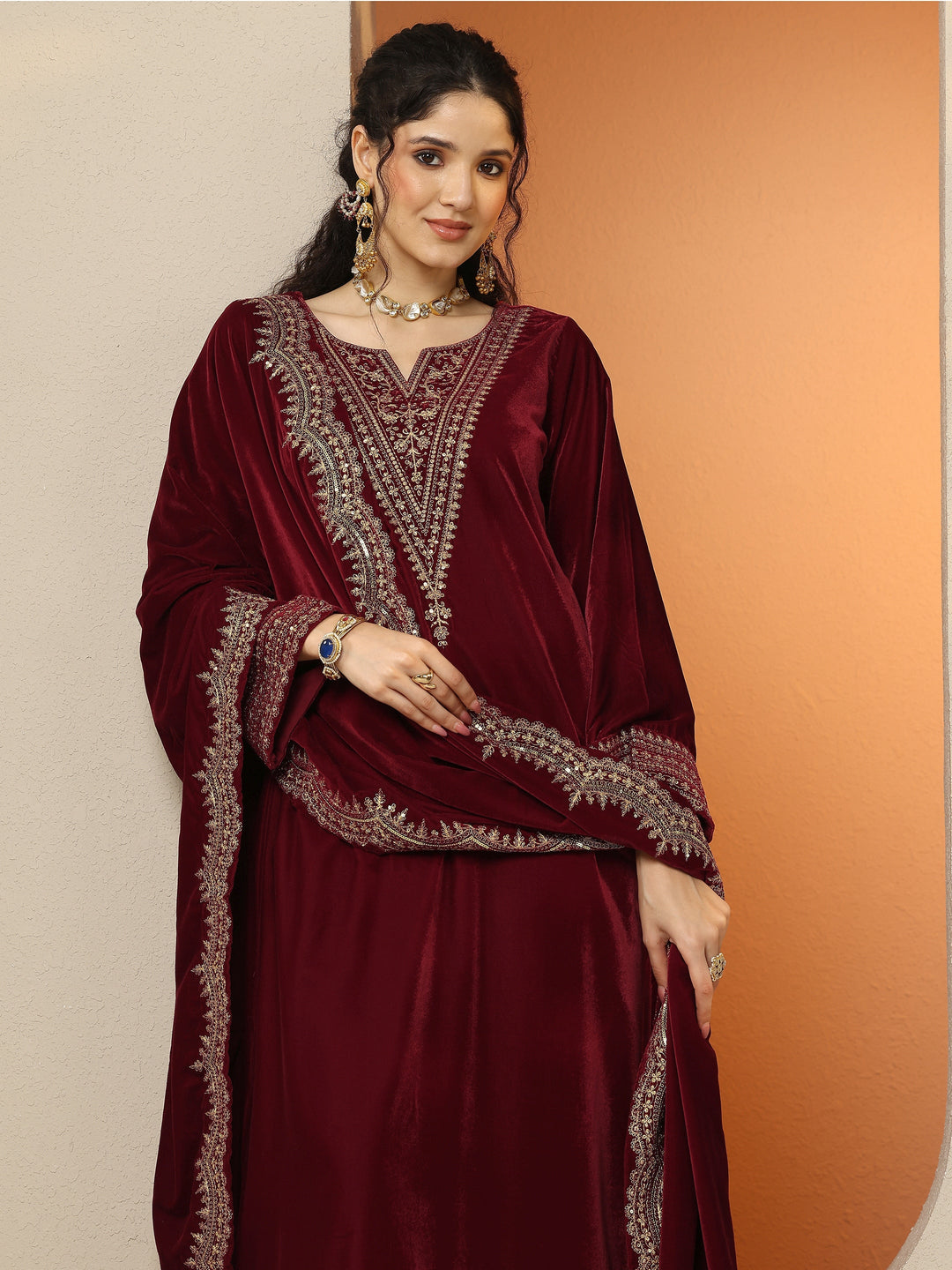  Libas Art Magenta Embroidered Velvet Straight Suit Set With Dupatta 