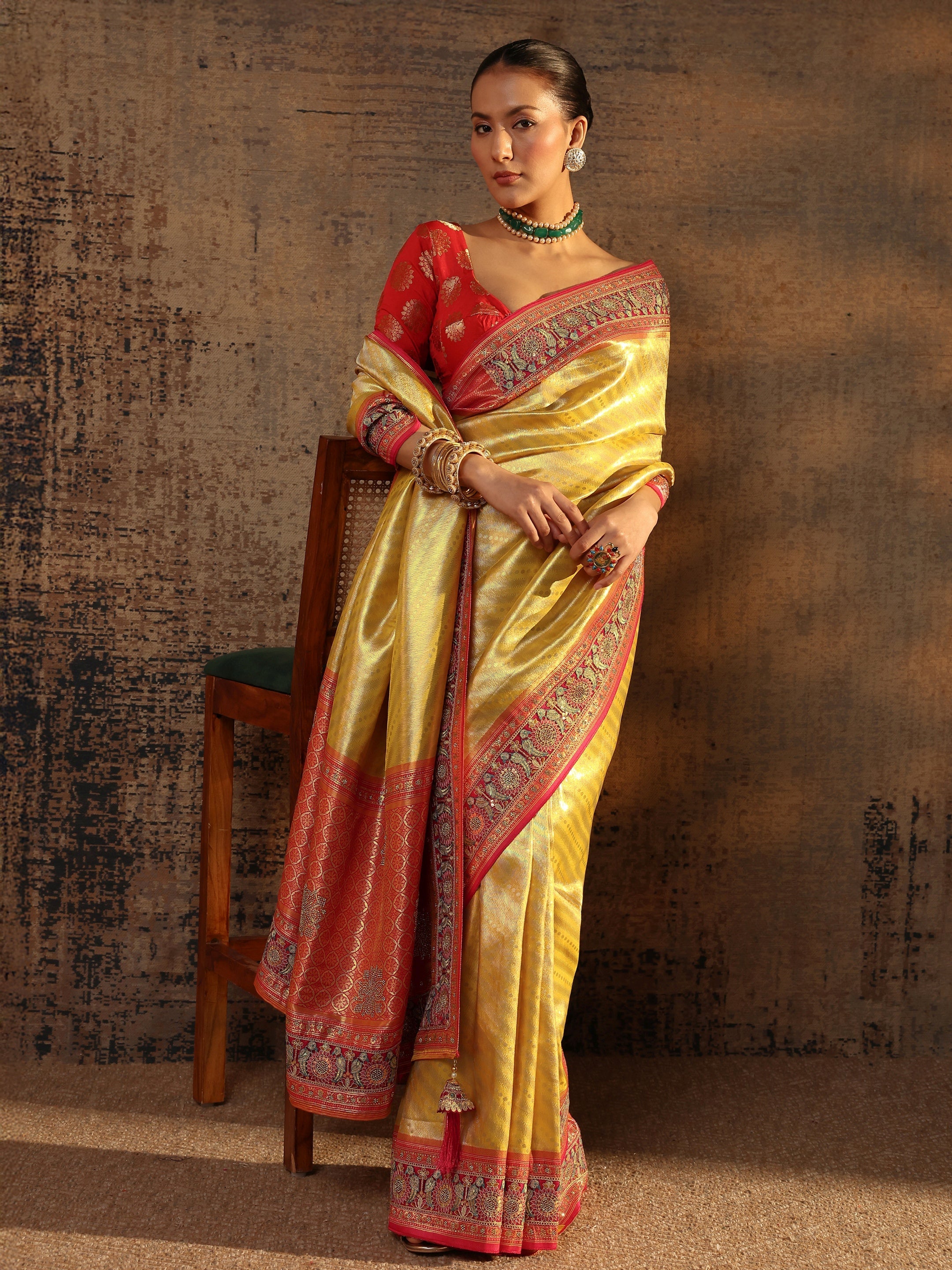Libas Art Mustard Ethnic Motifs Woven Design Silk Blend Saree With Unstitched Blouse Piece-picture-25