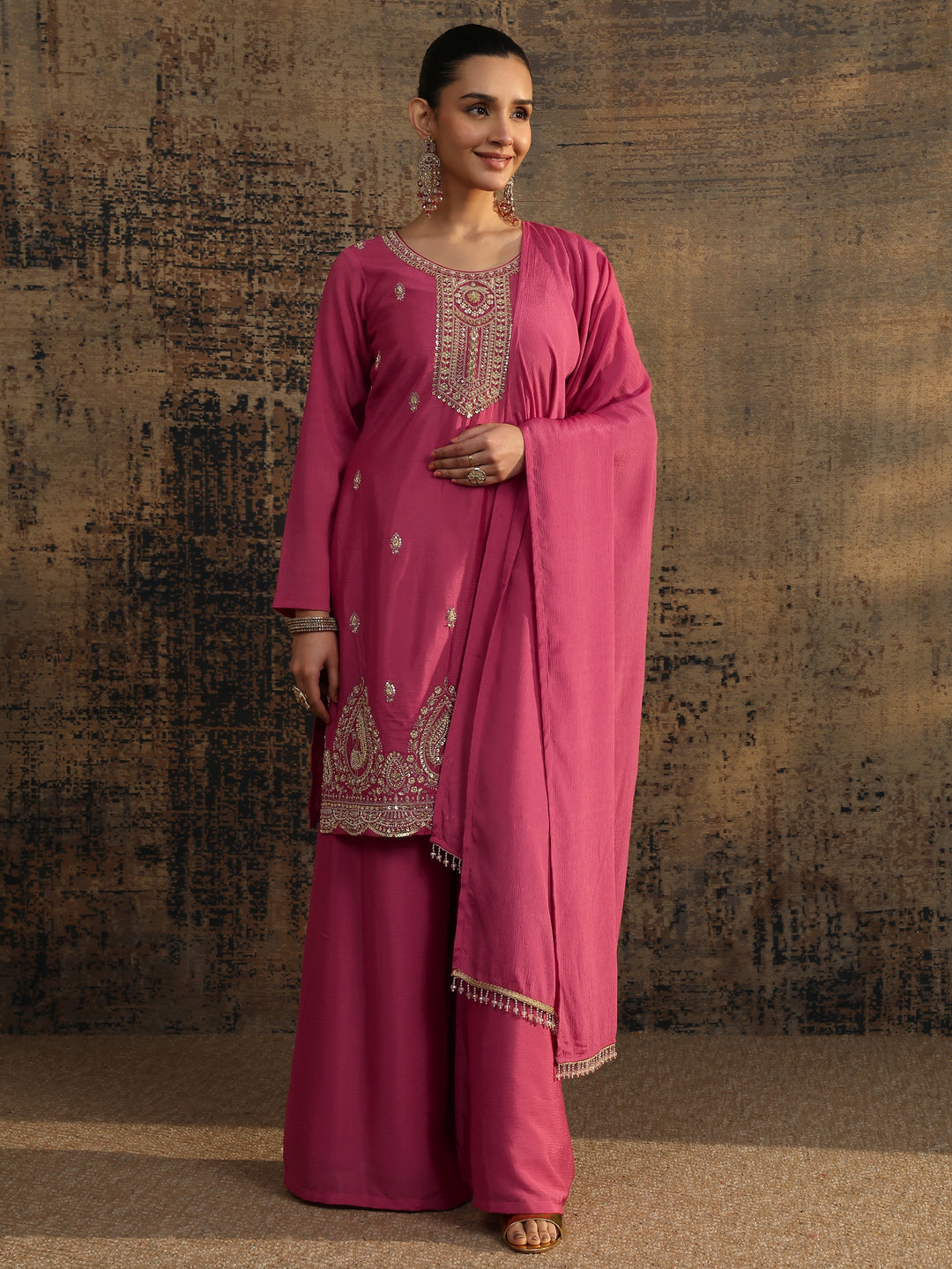 Libas Art Pink Embroidered Organza Straight Suit Set With Dupatta