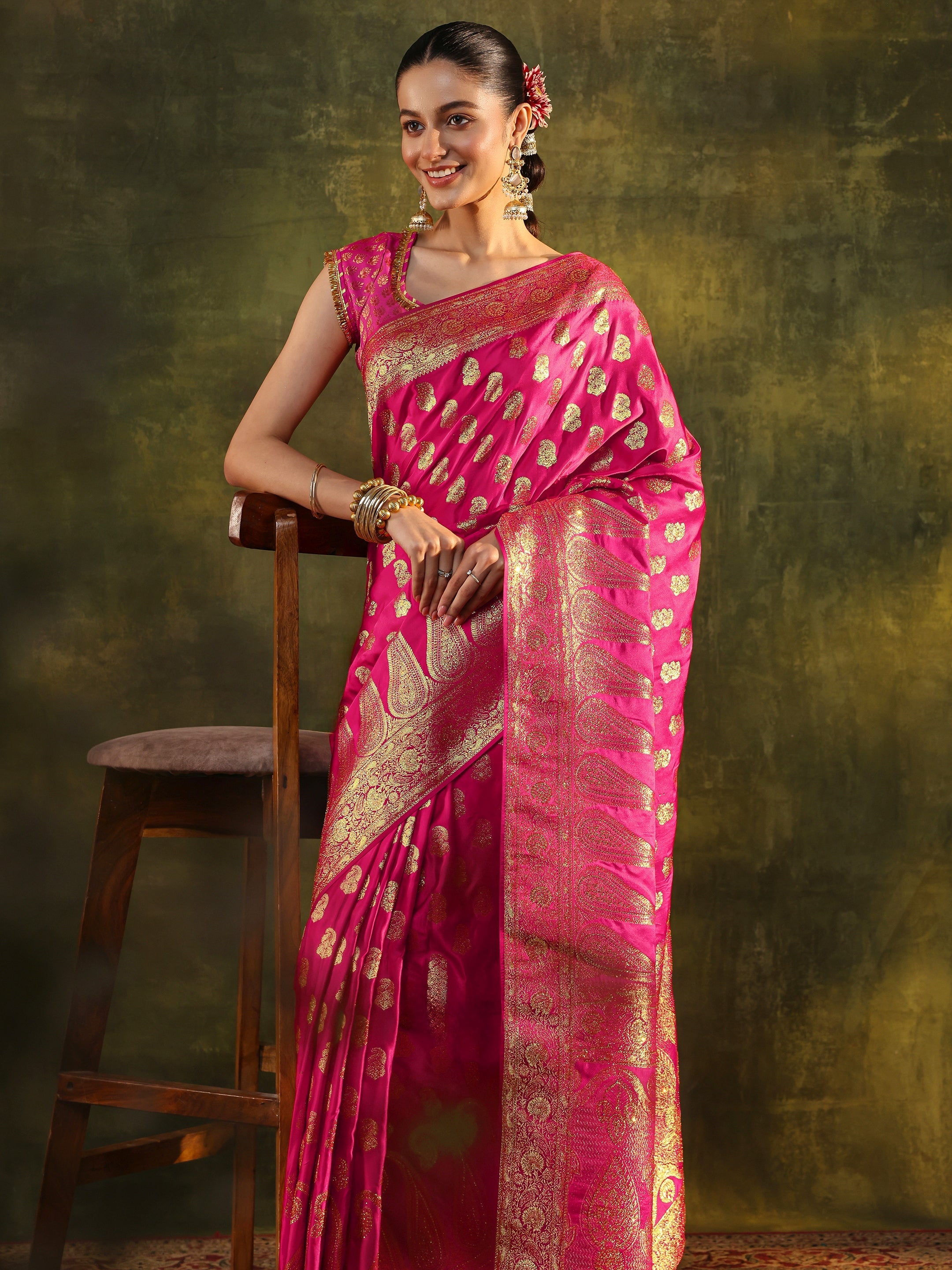Libas Art Pink Woven Design Silk Blend Banarasi Saree With Unstitched Blouse Piece-picture-22