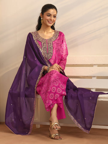 Magenta Bandhani Printed Organza Suit Set With Dupatta