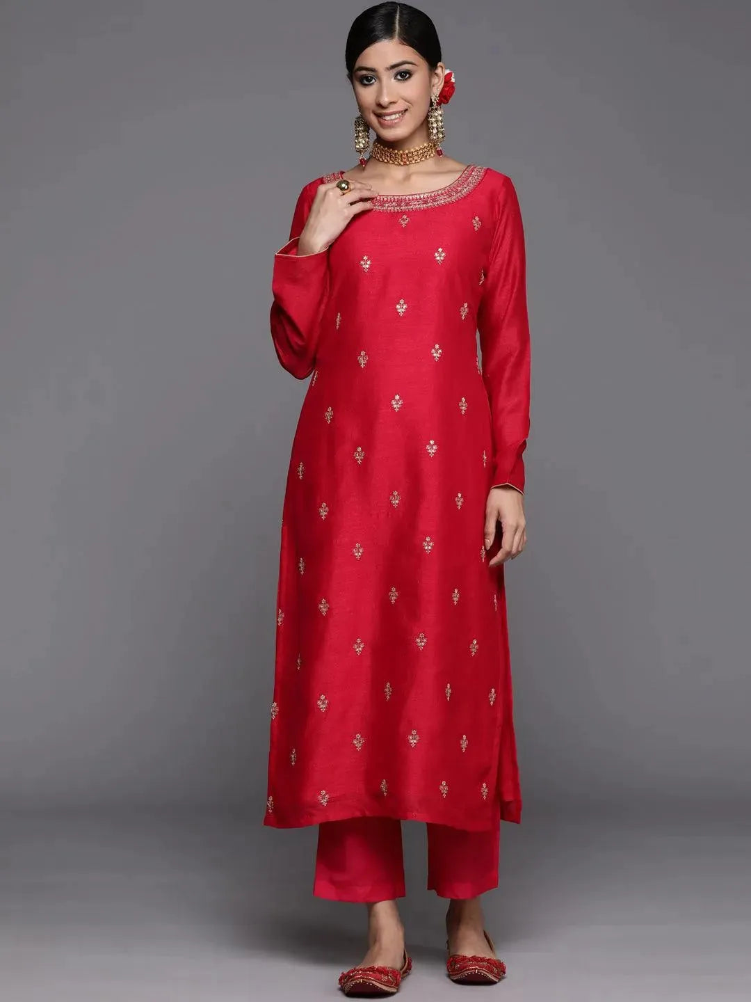 Magenta Solid Silk Straight Kurta - Libas