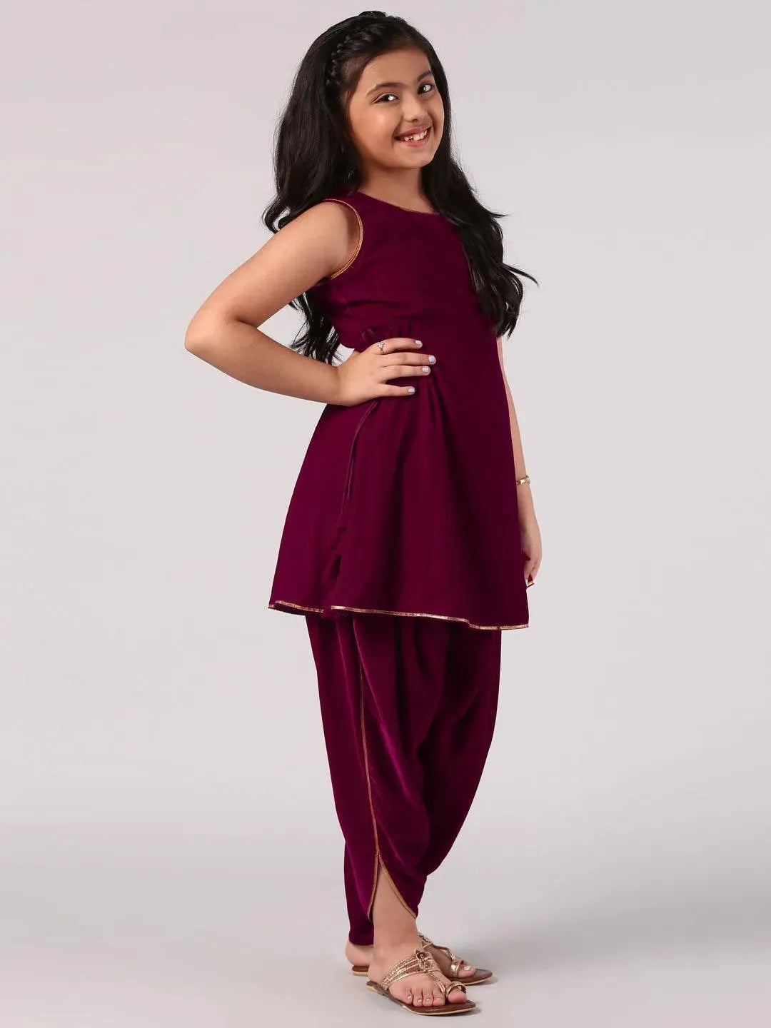 Magenta Solid Velvet Suit Set - Libas