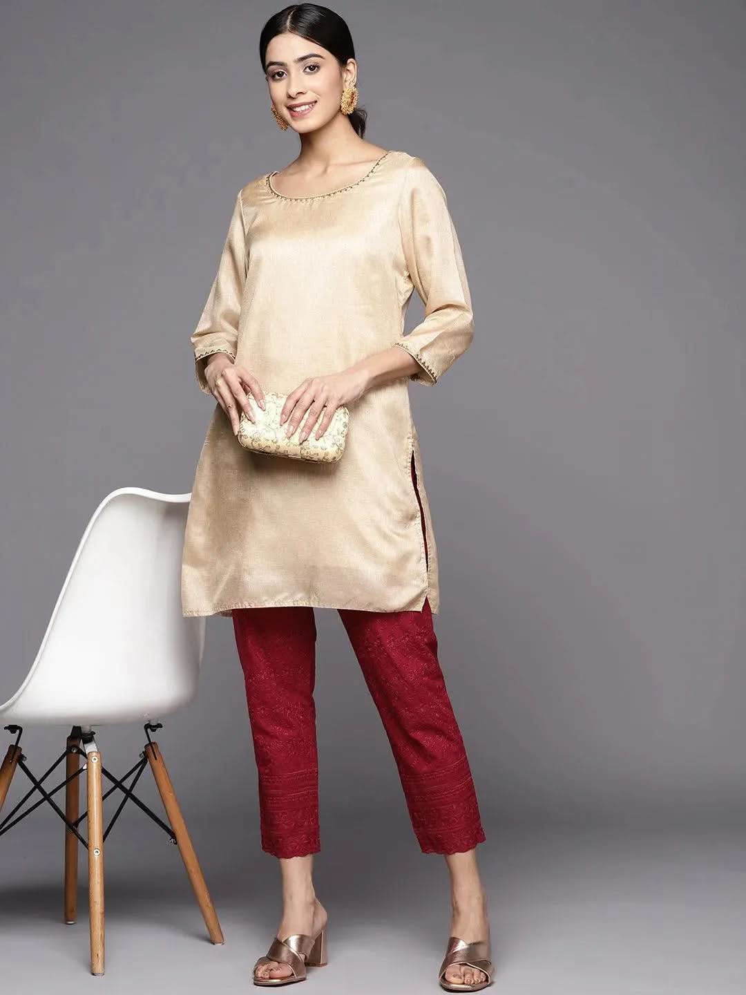 

Maroon Embroidered Cotton Trousers