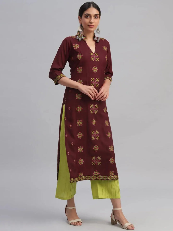 Maroon Embroidered Rayon Kurta - Libas