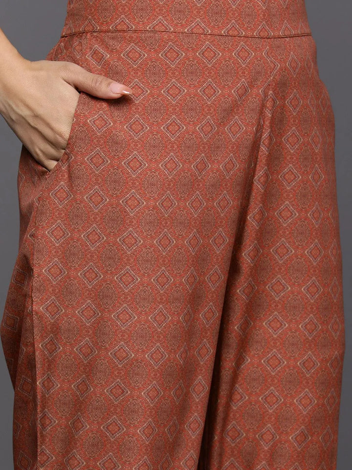 Maroon Printed Crepe Straight Suit Set With Trousers - Libas
