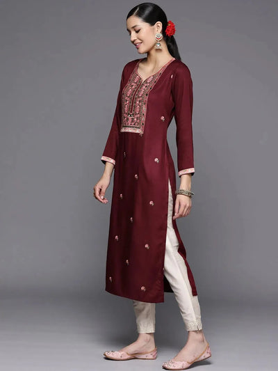 Maroon Yoke Design Wool Straight Kurta - Libas