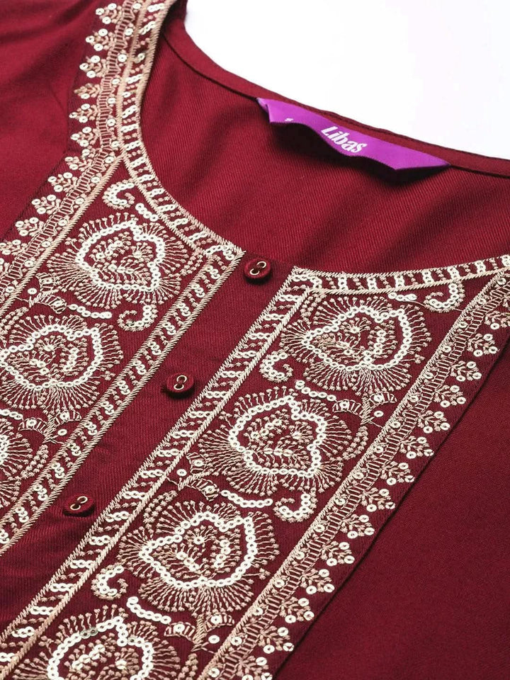 Maroon Yoke Design Wool Straight Kurta - Libas