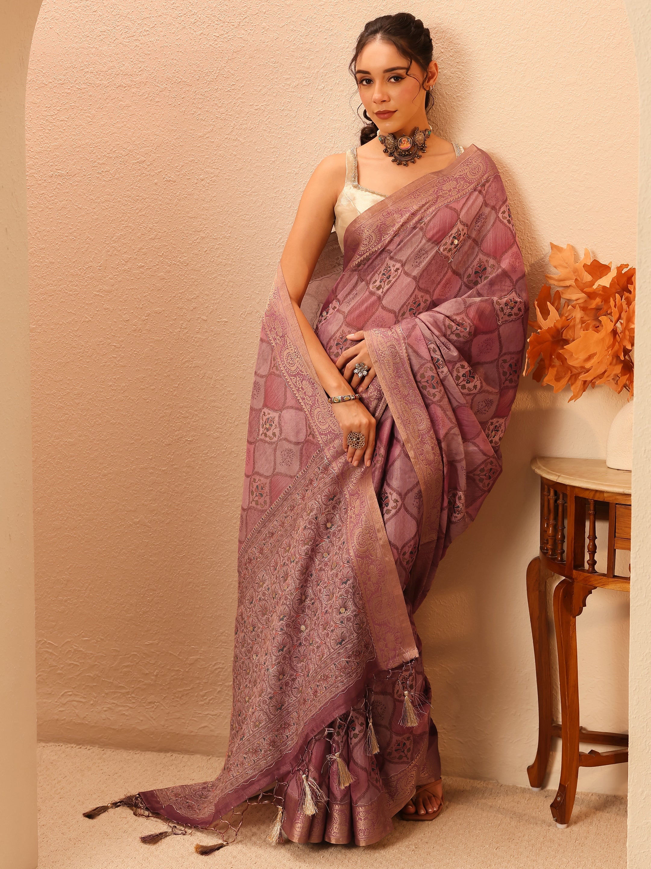 libas Mauve Geometric Printed Silk Blend Saree-picture-21