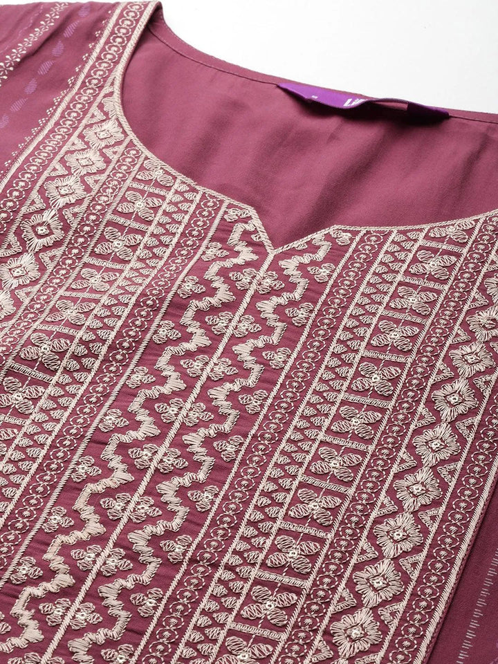 Mauve Printed Silk Blend Straight Kurta With Trousers & Dupatta - Libas