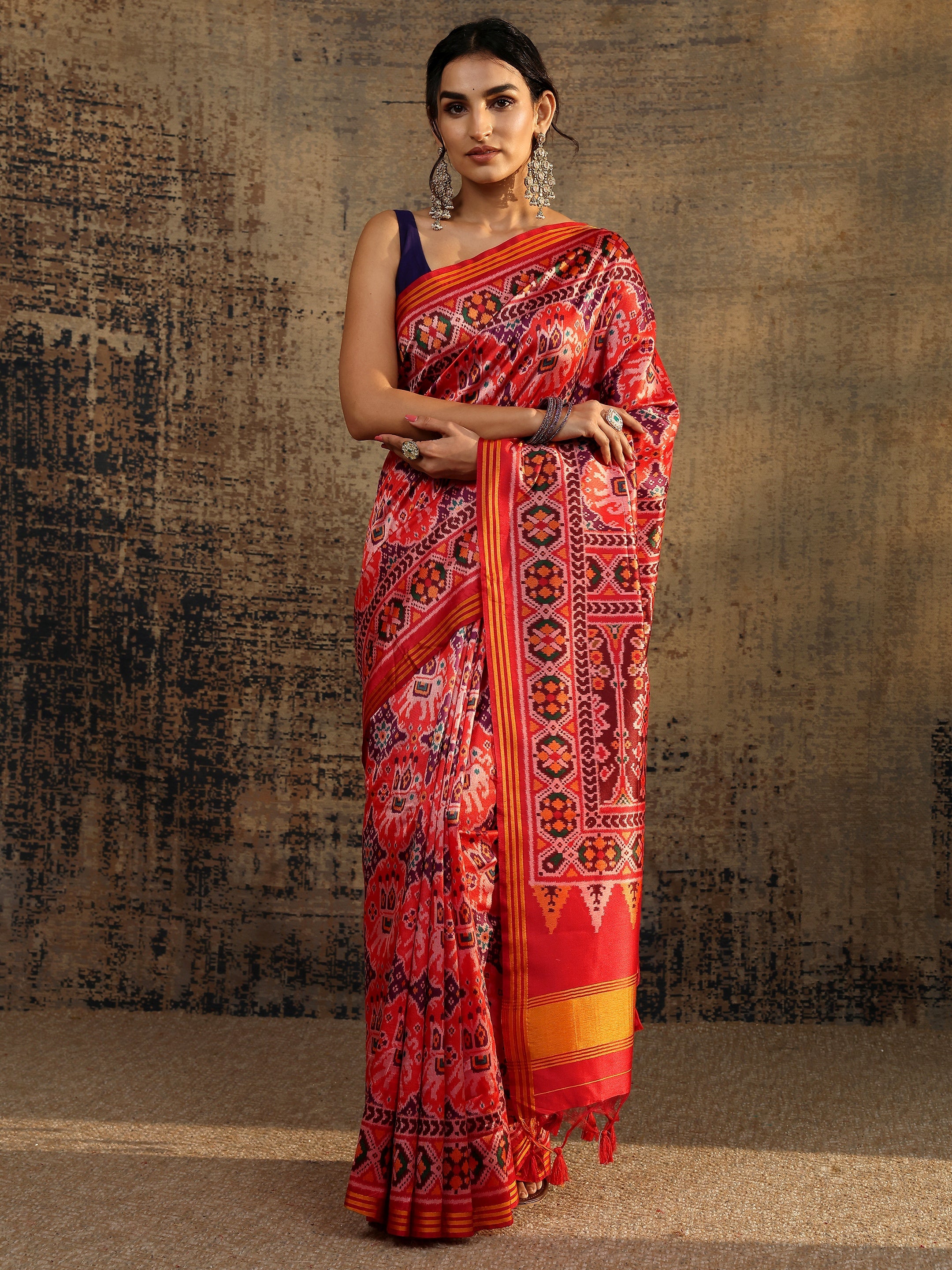 Multi Abstract Printed Silk Saree With Unstitched Blouse Piece-image-6