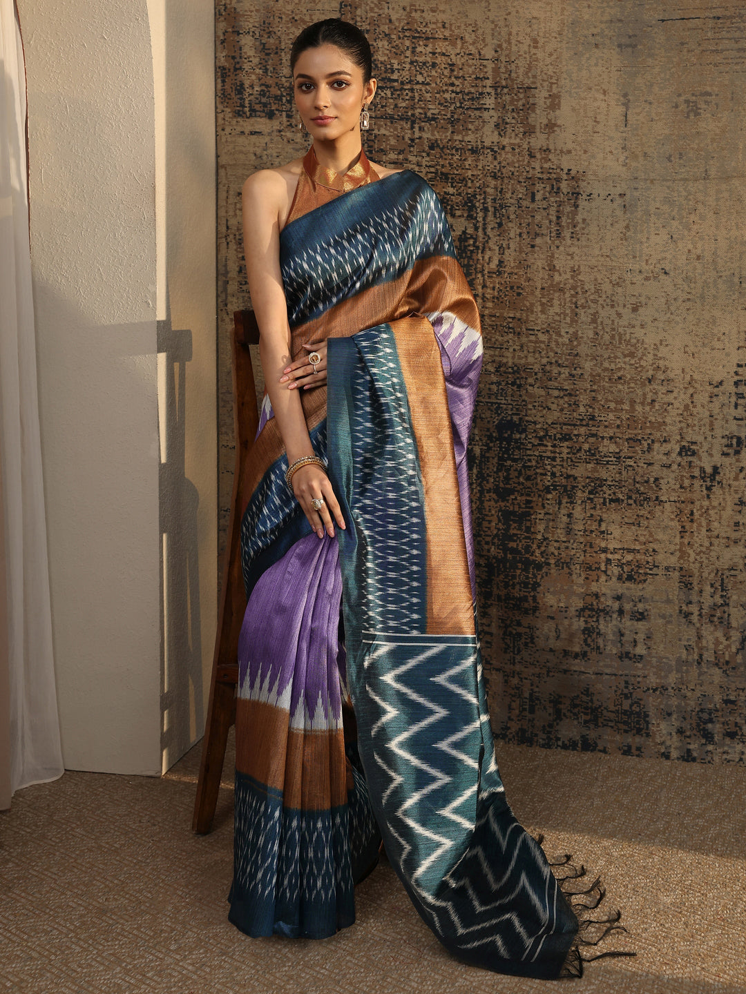 Multi Chevron Printed Silk Saree With Unstitched Blouse Piece