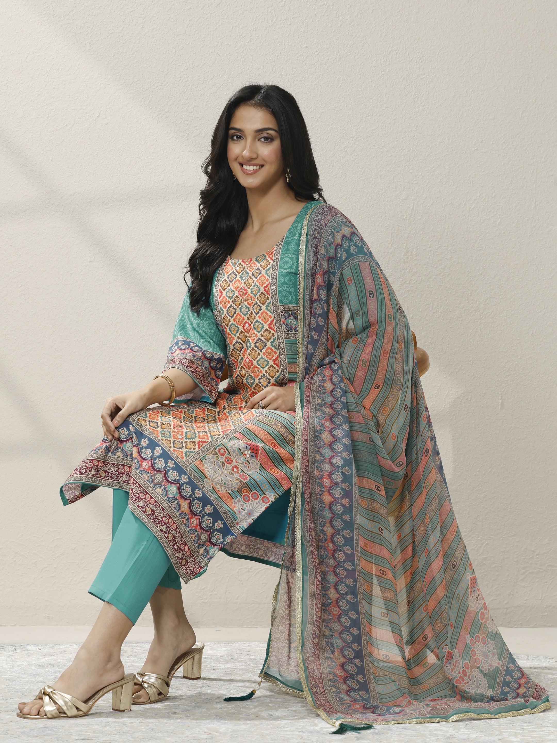 libas Multi Printed Crepe Straight Suit Set With Dupatta-picture-44