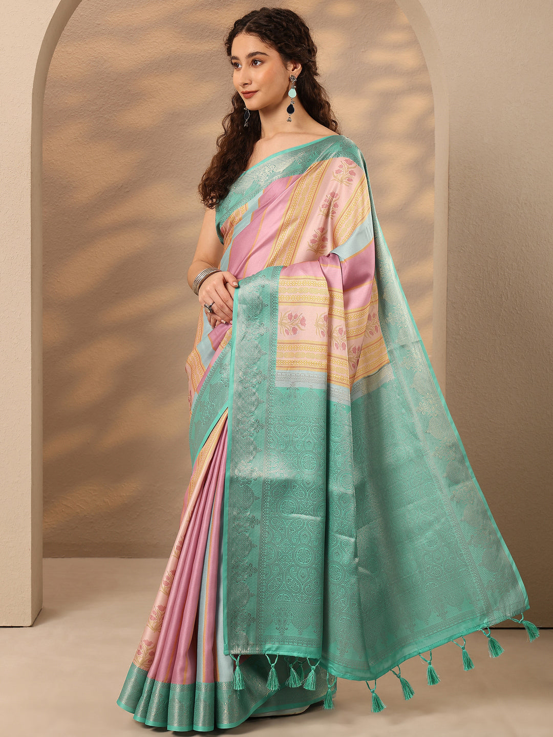 Multi Printed Silk Blend Saree With Unstitched Blouse Piece