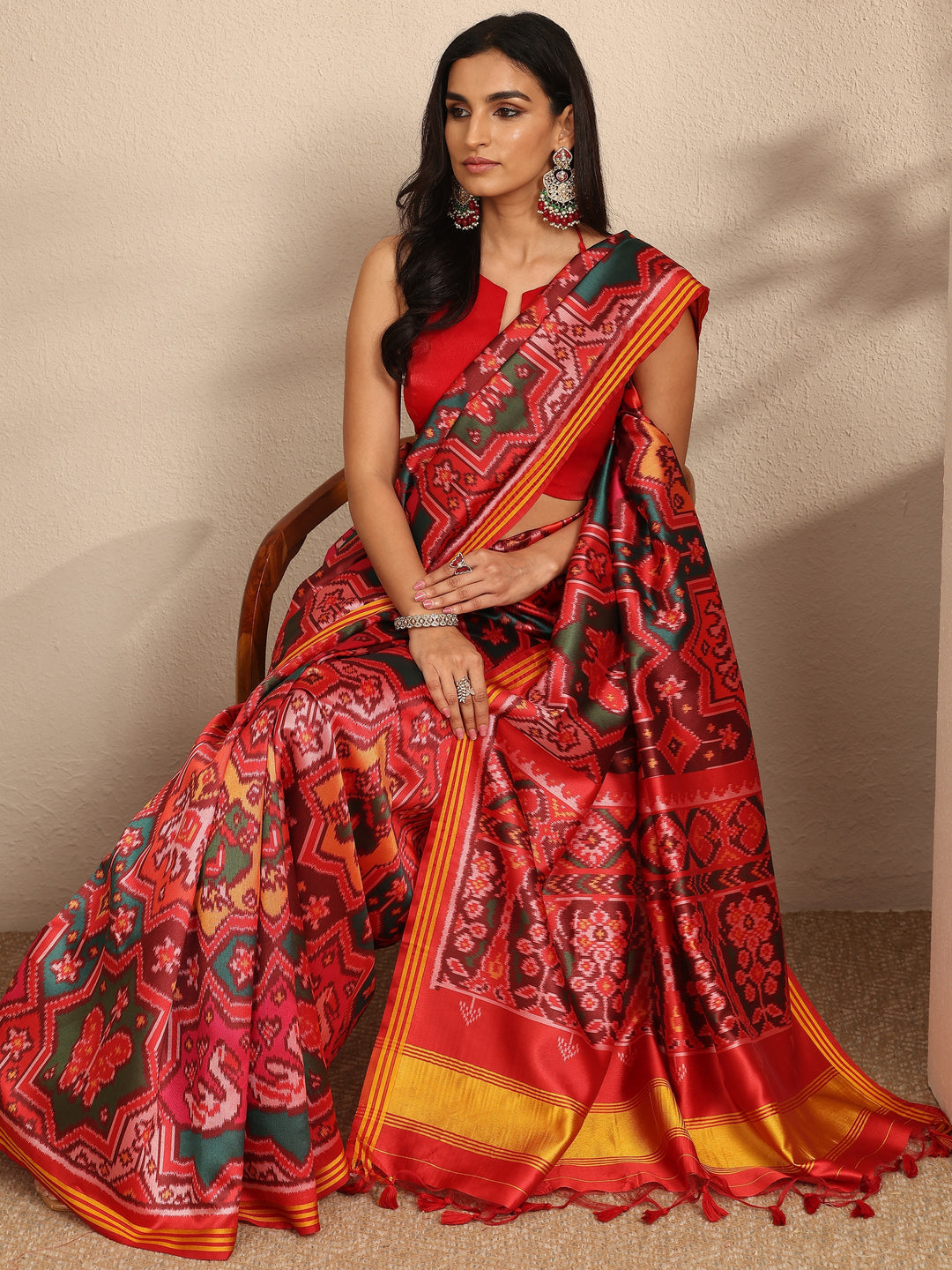 Multi Printed Silk Saree With Unstitched Blouse Piece