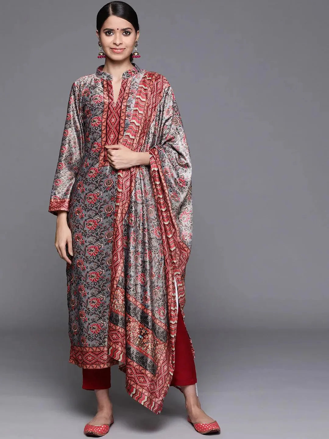 

Buy Multicoloured Printed Velvet Suit Set - 20372O- | Libas Ethnic Wear Online
