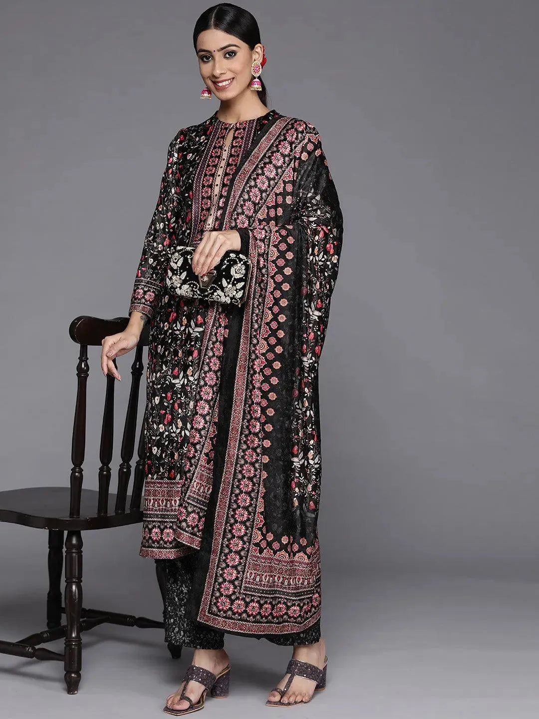 Multicoloured Printed Velvet Straight Suit Set With Trousers - Libas 