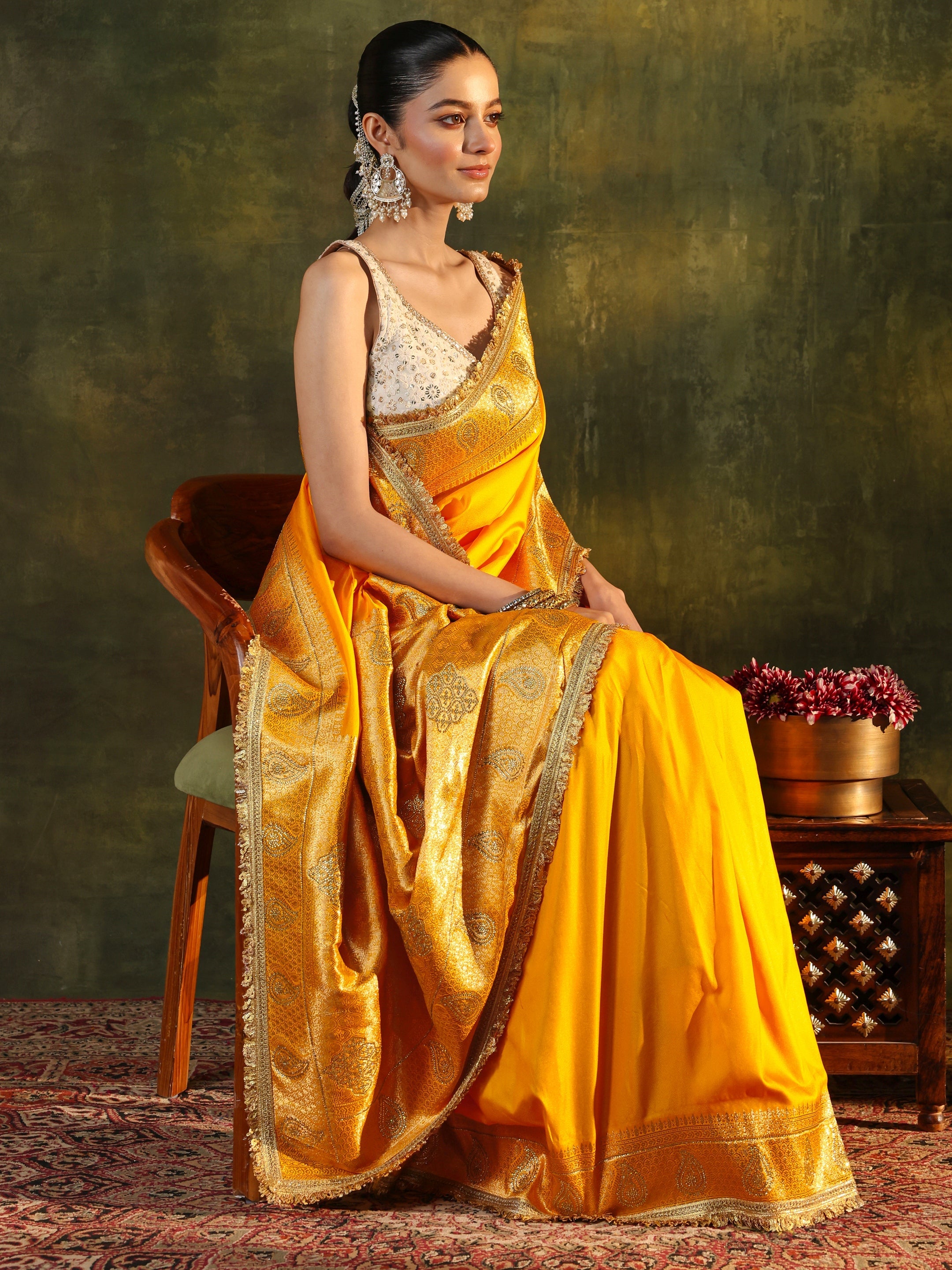 libas Mustard Ethnic Silk Blend Saree With Unstitched Blouse Piece-picture-28