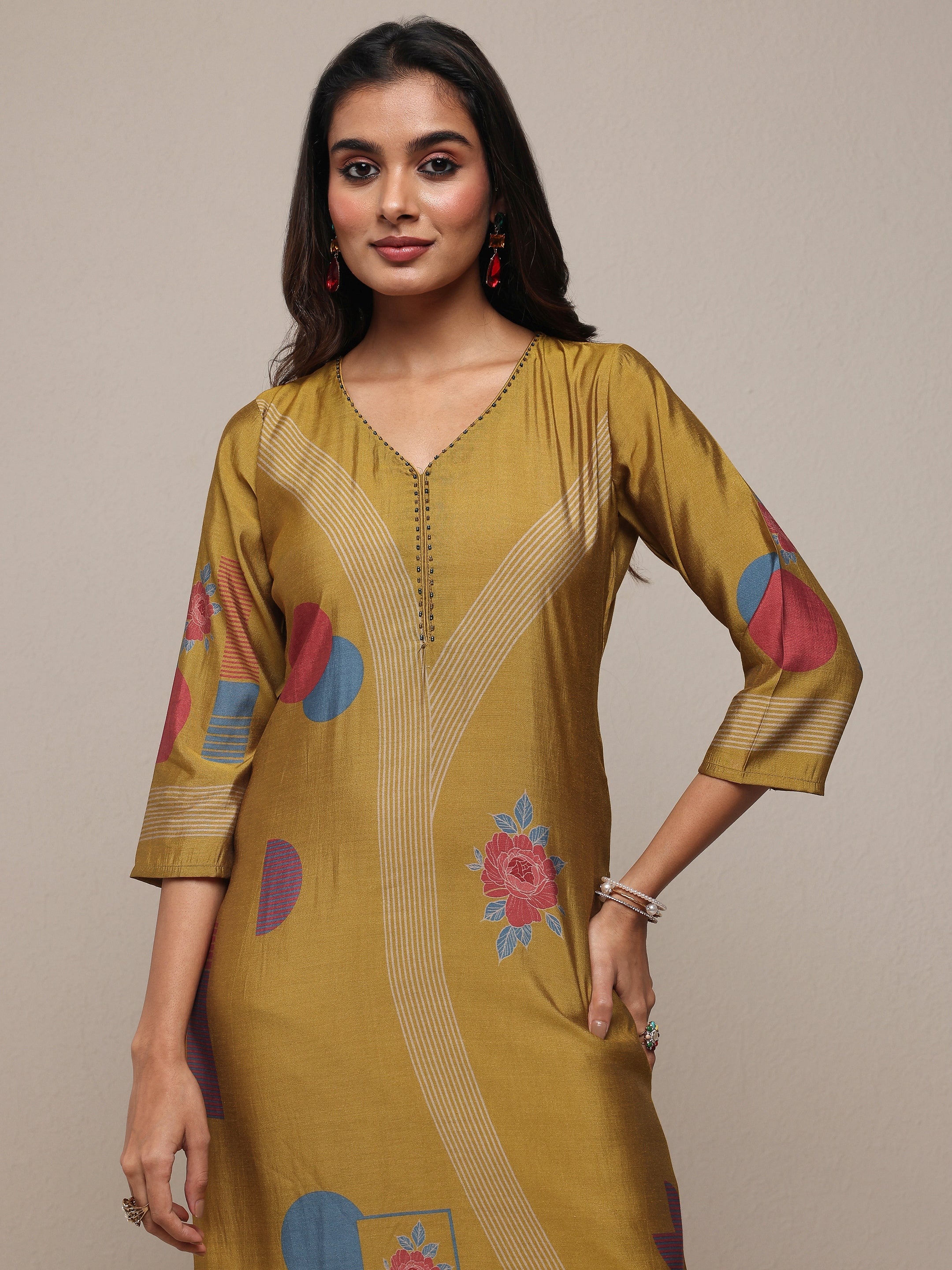 libas Mustard Floral Printed Silk Blend Straight Kurta-picture-32