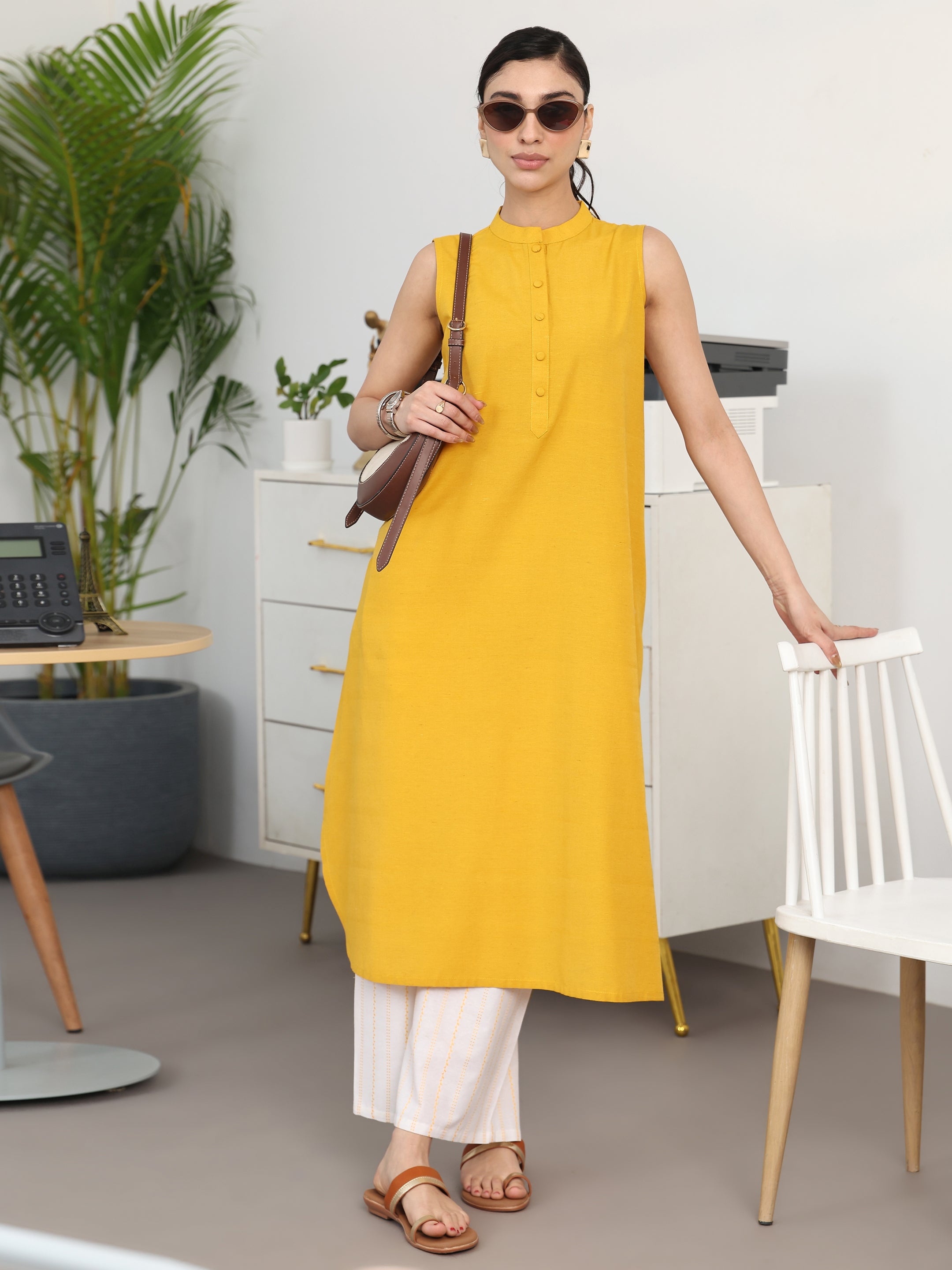 libas Modern Mandarin Sleeveless Cotton Blend Kurta Set-picture-51