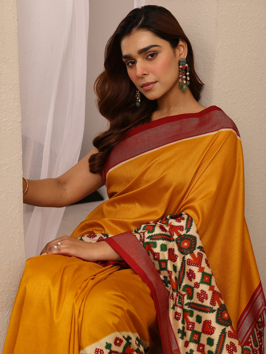  Mustard Solid Silk Blend Saree With Unstitched Blouse Piece 