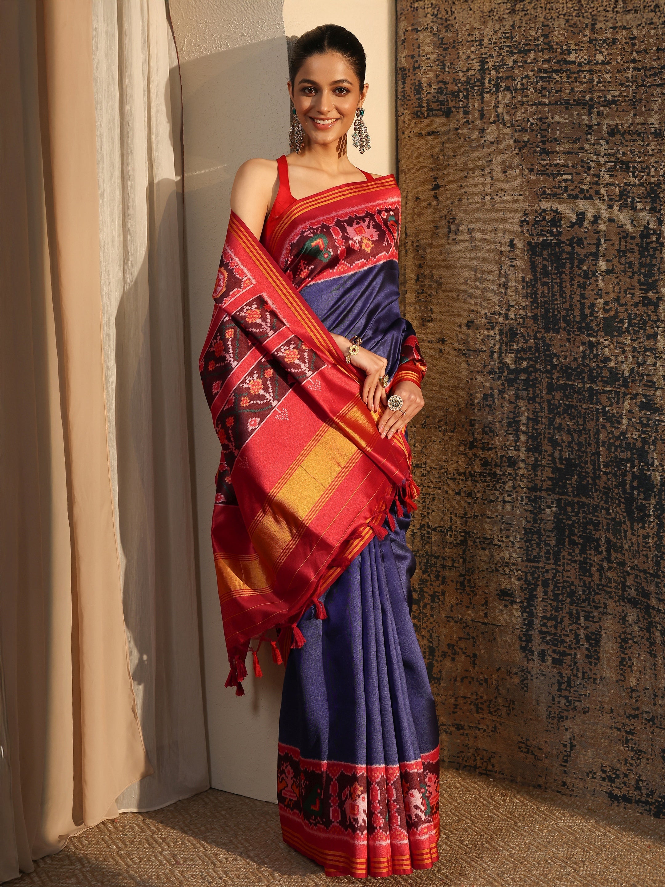 libas Navy Blue Solid Silk Saree With Unstitched Blouse Piece-picture-23