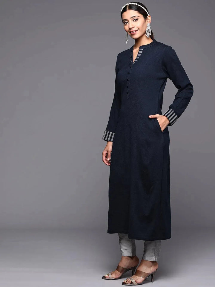 Navy Blue Solid Wool Straight Kurta - Libas