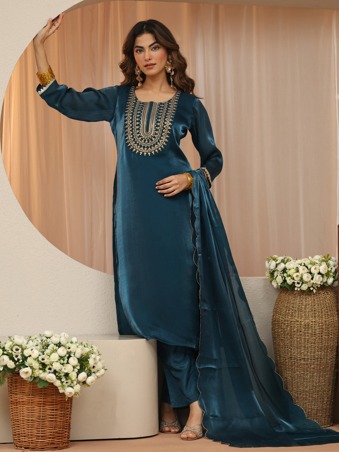  Navy Blue Yoke Design Tissue Straight Suit Set 