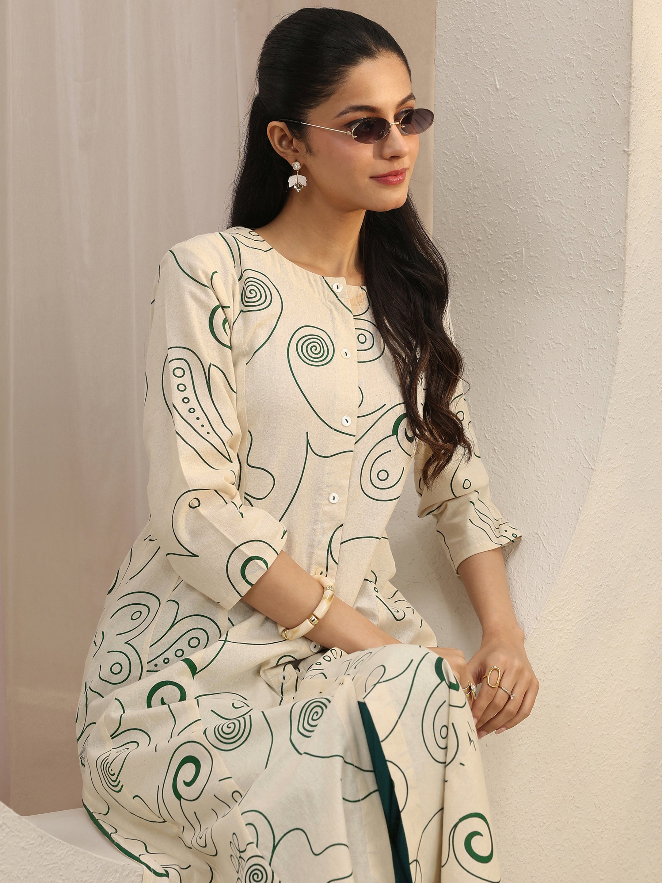 libas Off White Abstract Printed Panelled A-Line Kurta-picture-67