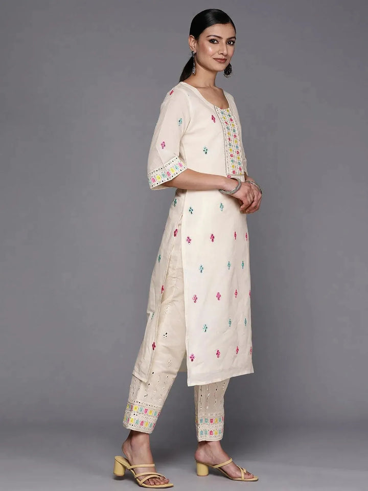 Off White Embroidered Cotton Straight Suit Set With Trousers - Libas
