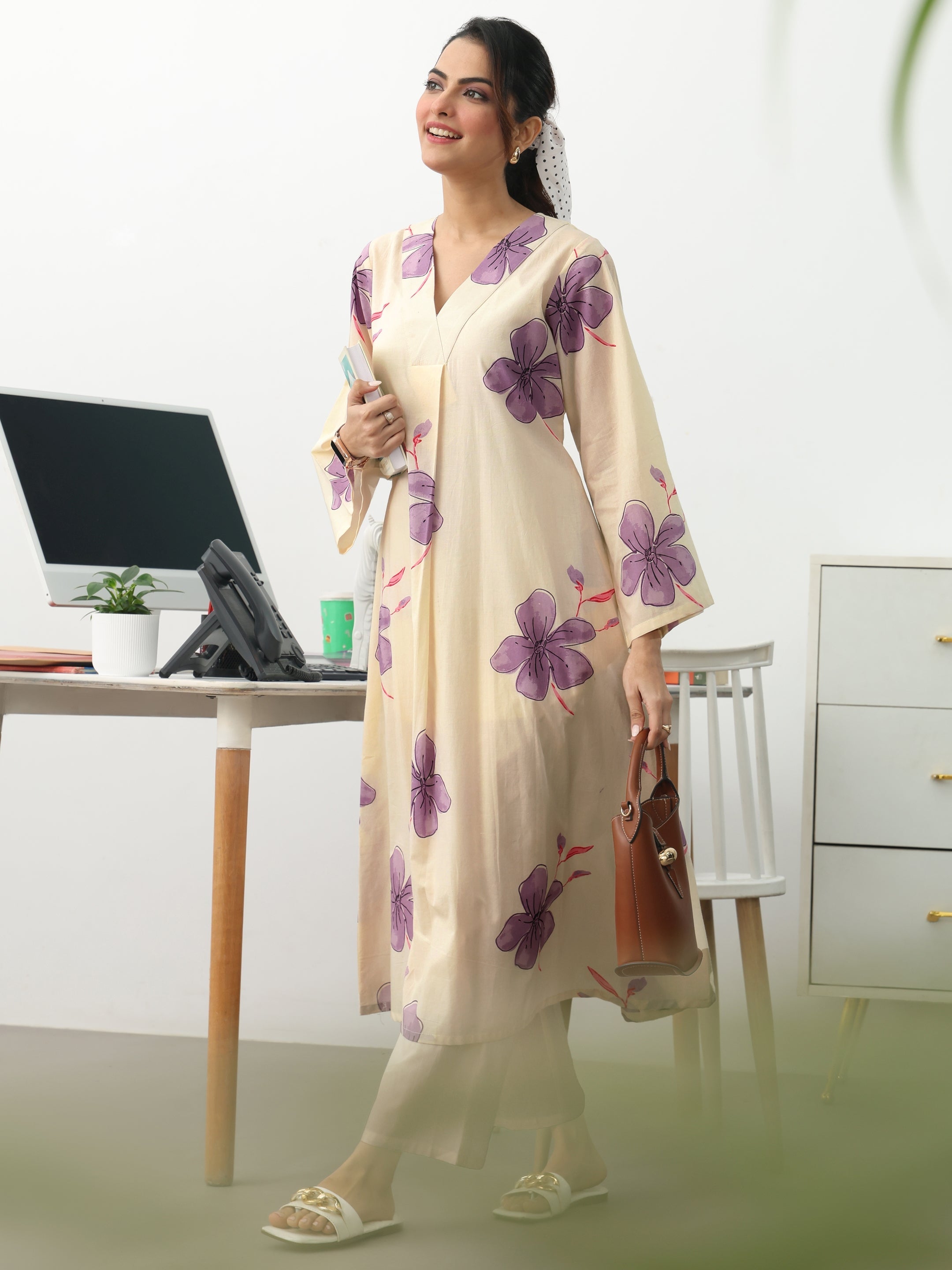 libas Off White Floral Printed Cotton A-Line Kurta-picture-34