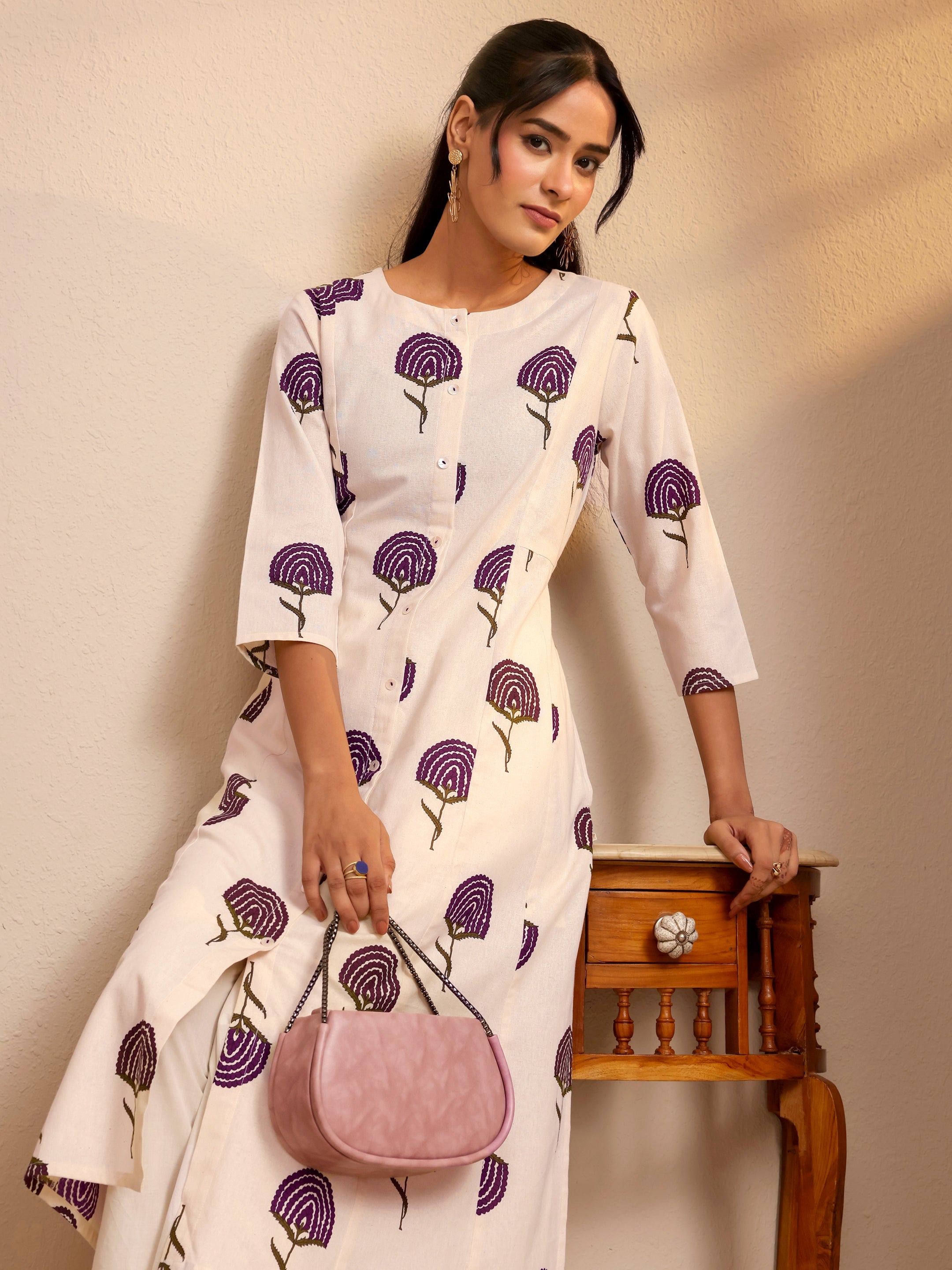 libas Off White Floral Printed Cotton Blend A-Line Kurta-picture-43