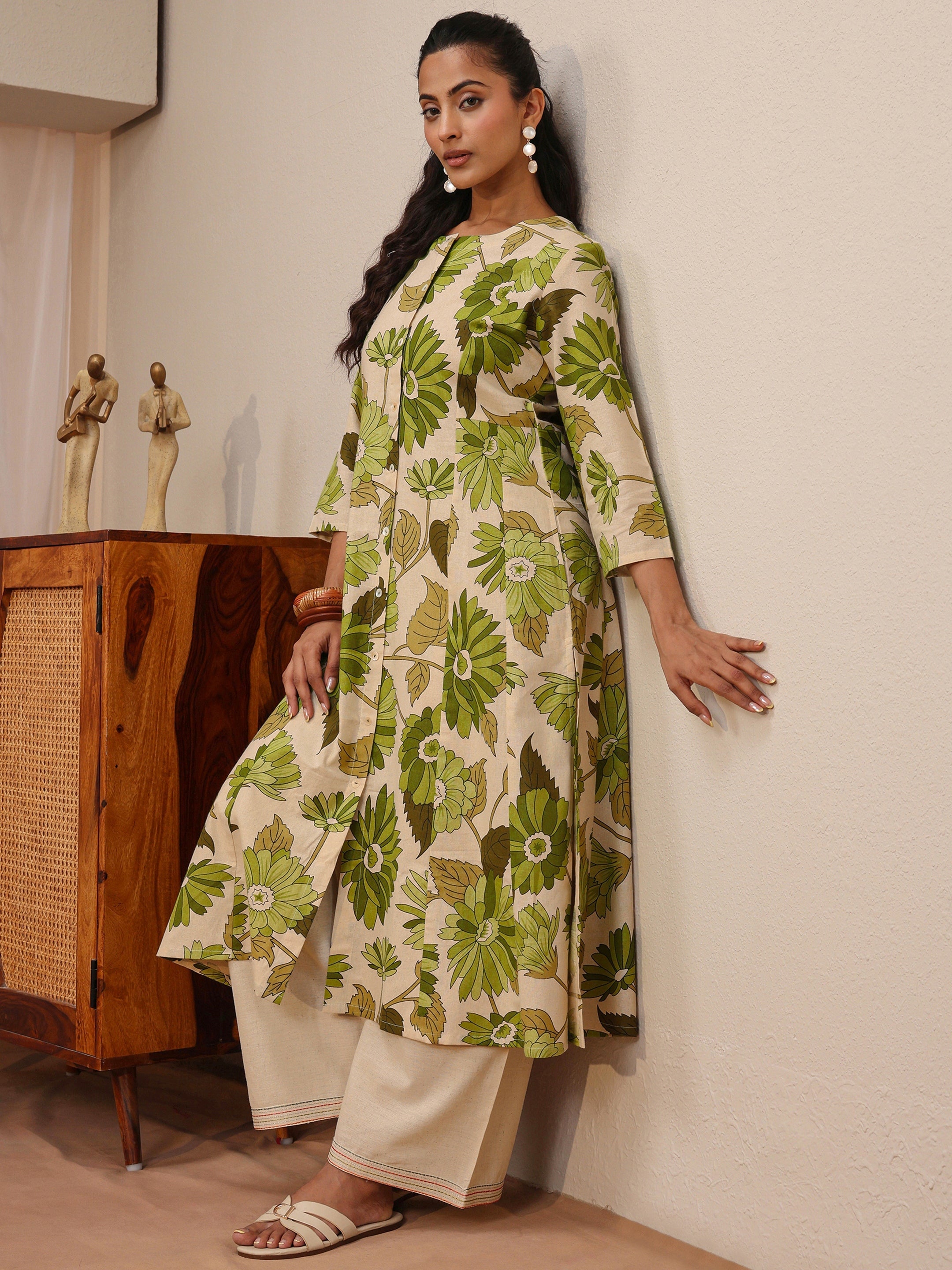 libas Off White Floral Printed Cotton Blend A-Line Kurta-picture-26