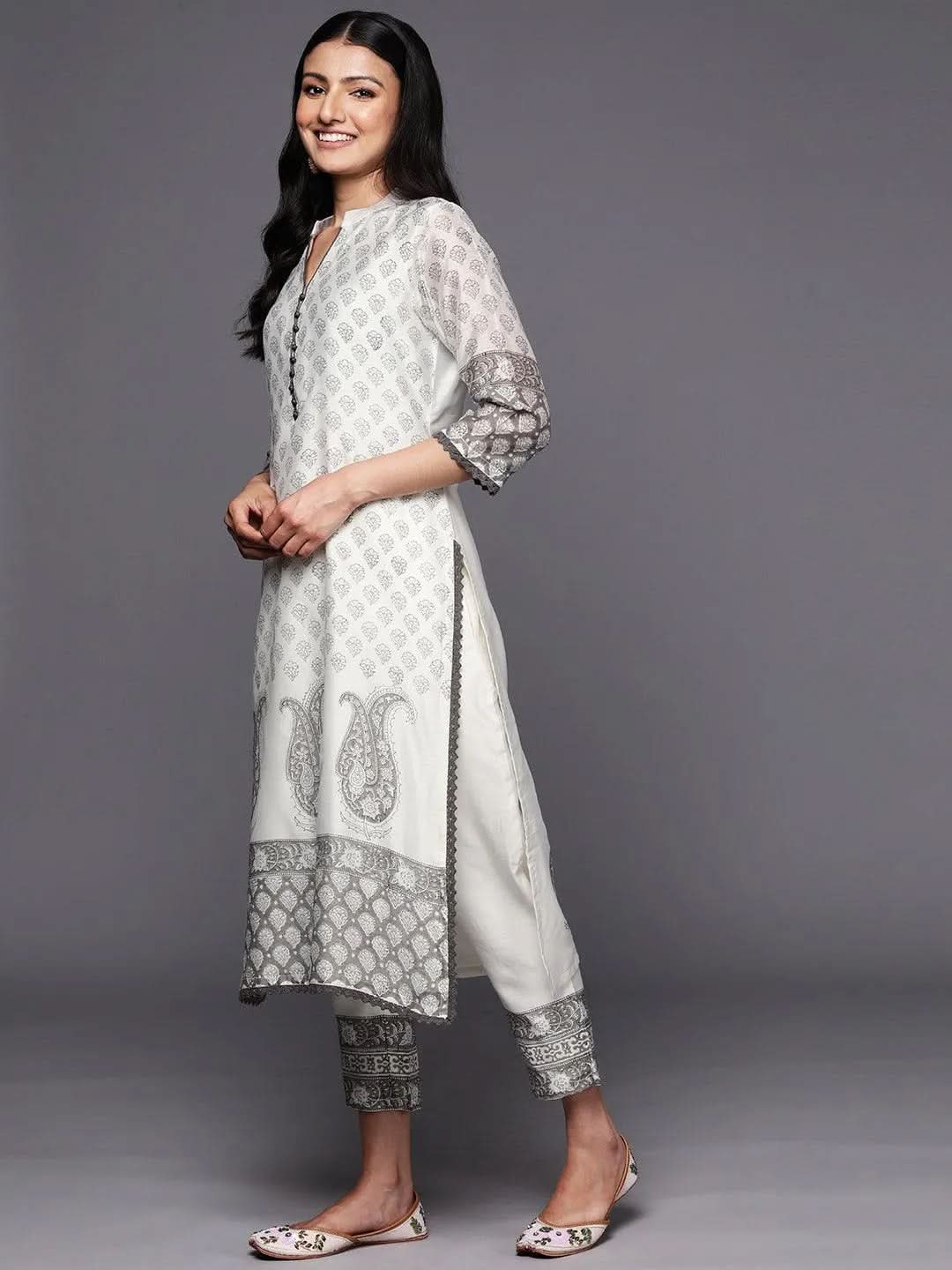 Off White Printed Chanderi Silk Straight Suit Set With Trousers - Libas 