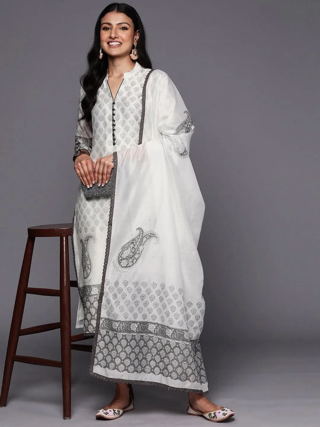 Off White Printed Chanderi Silk Straight Suit Set With Trousers - Libas 
