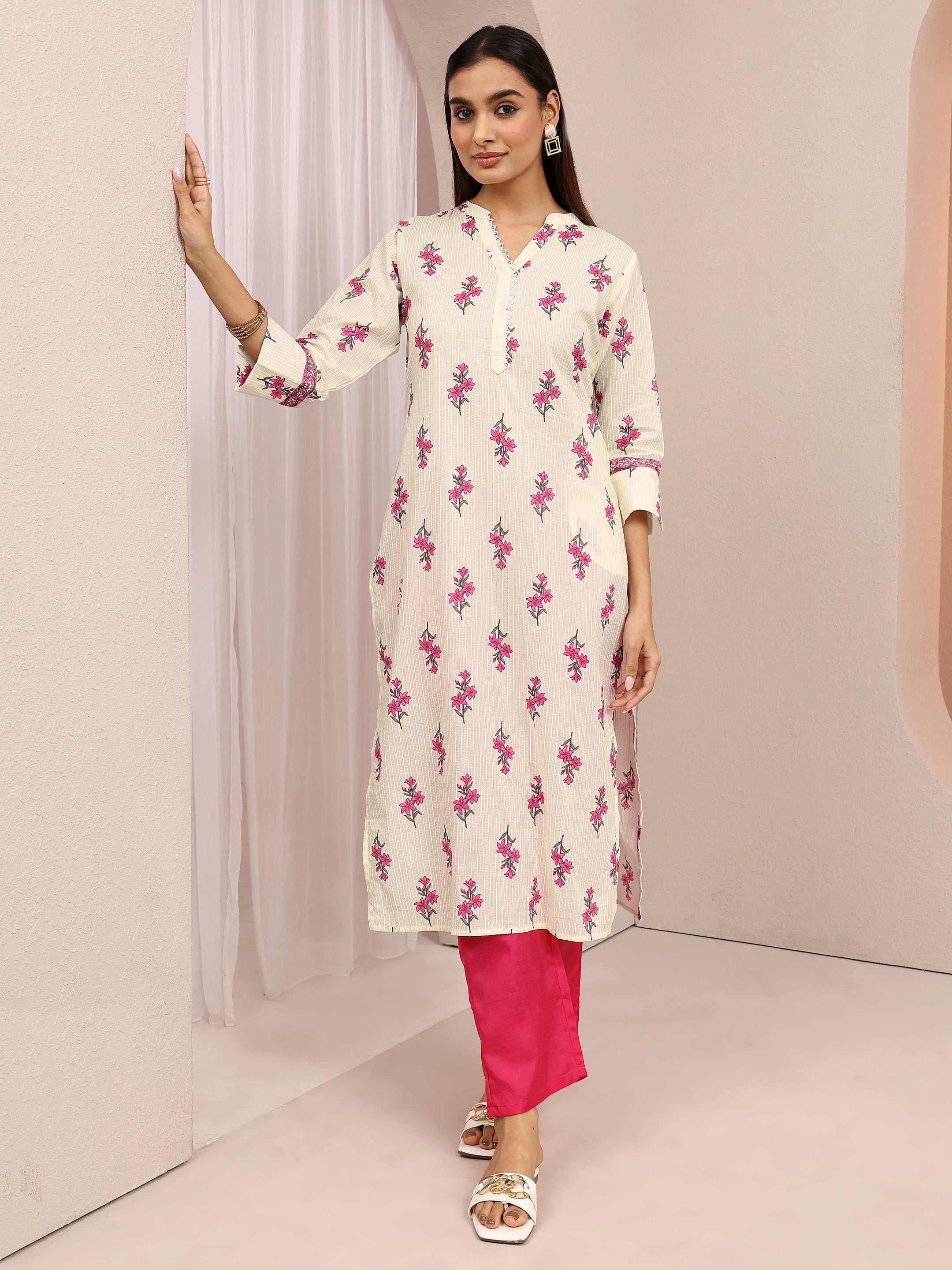 libas Off White Printed Cotton Straight Kurta-picture-32