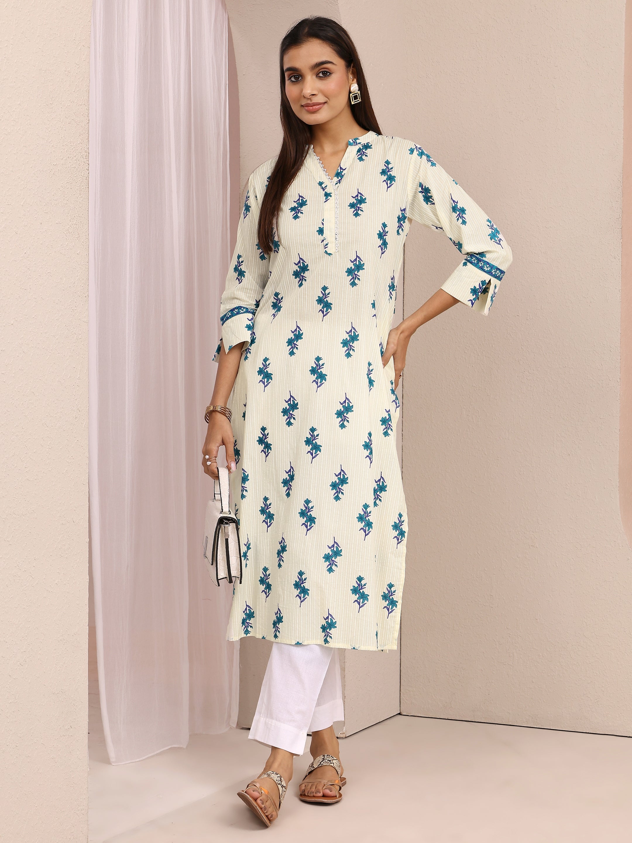 libas Off White Printed Cotton Straight Kurta-picture-31