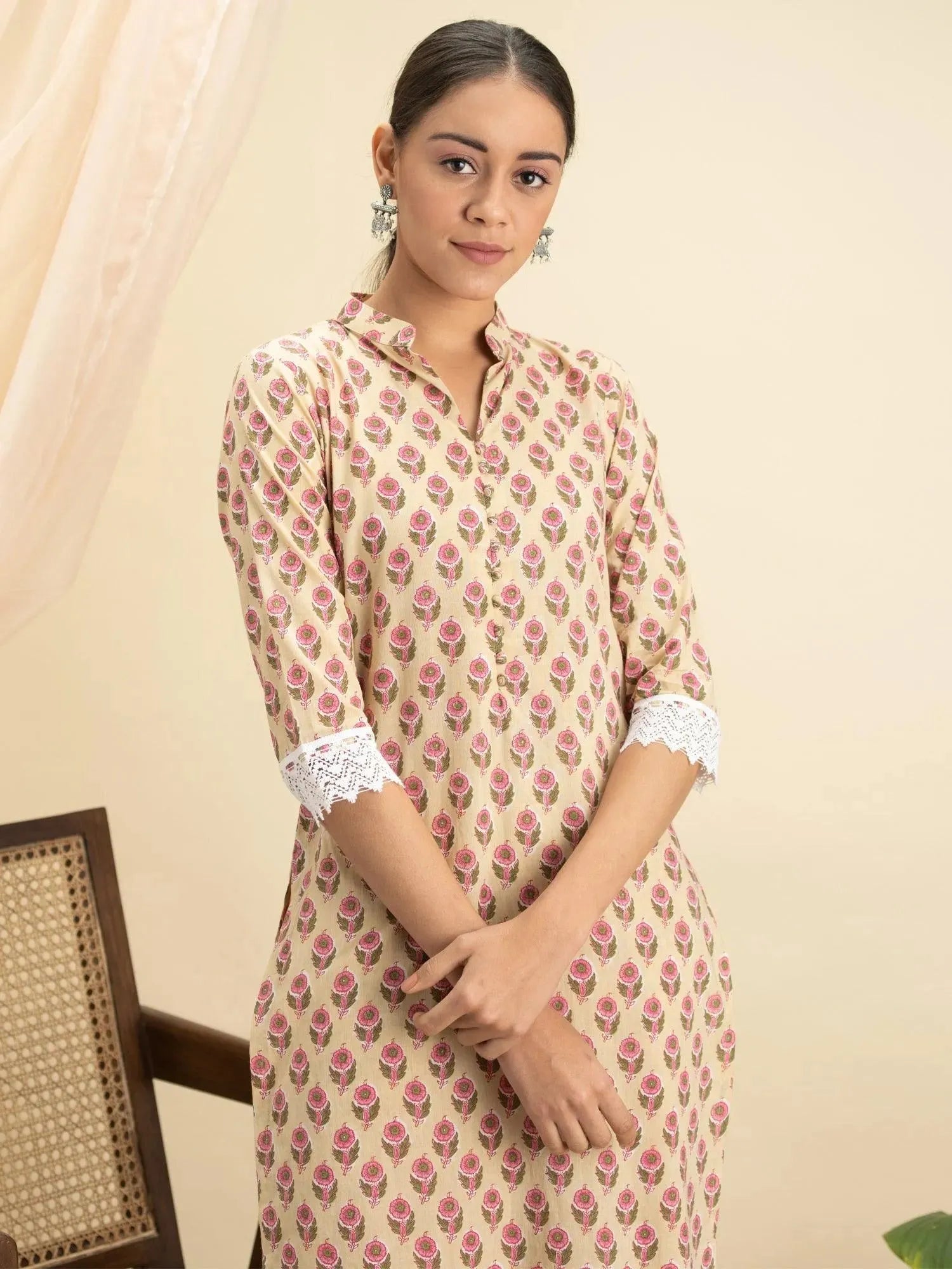 

Buy Off-White Printed Kurta Set - 13064O- | Libas Ethnic Wear Online