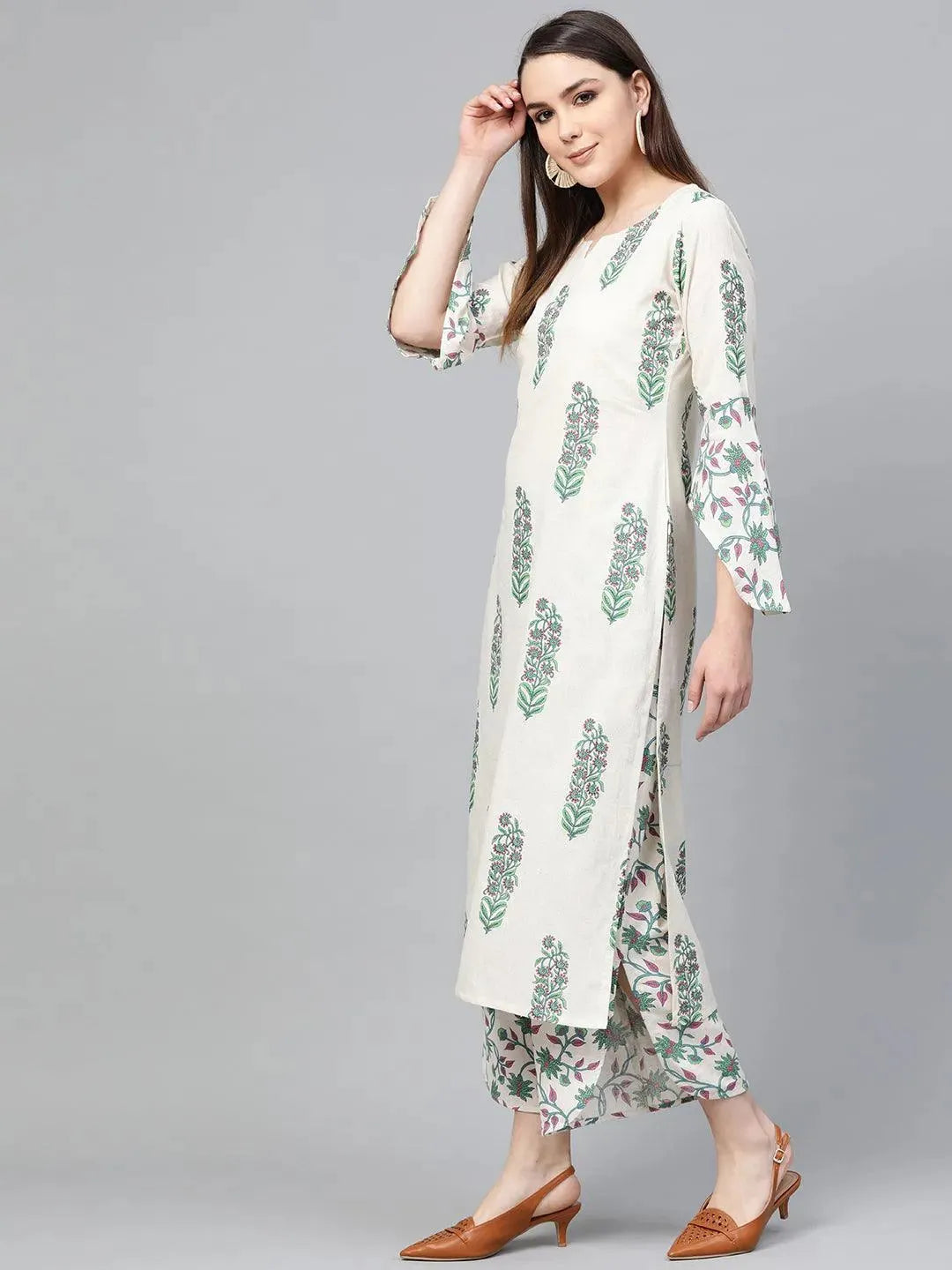 

Off-White Printed Cotton Straight Kurta With Palazzos