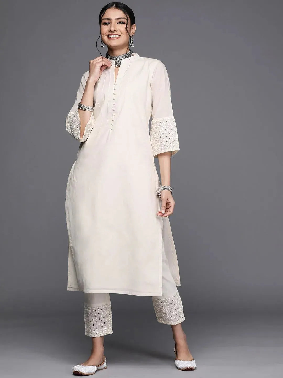 Off White Solid Cotton Kurta - Libas