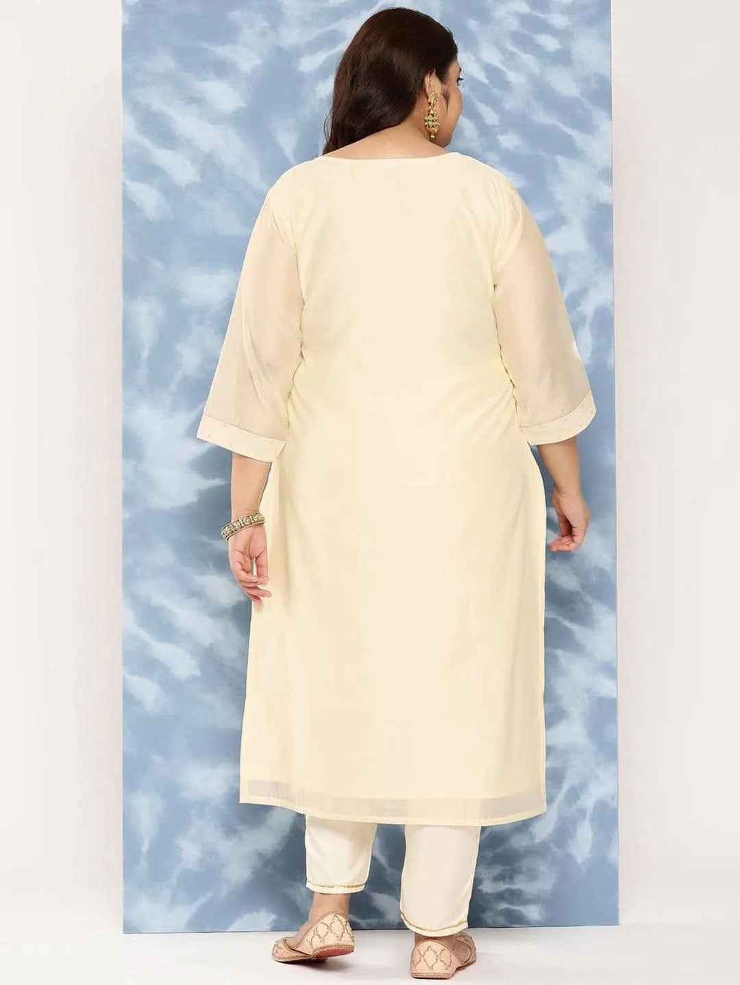 Off White Yoke Design Chanderi Silk Straight Kurta - Libas 