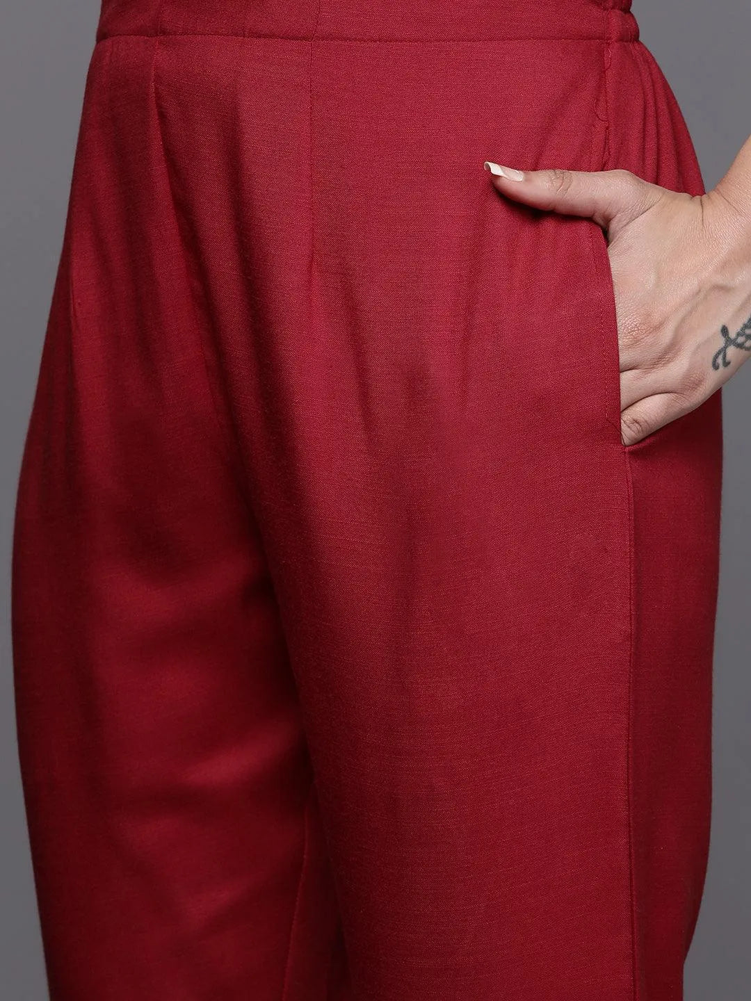 Off White Yoke Design Cotton Straight Suit Set With Trousers - Libas 