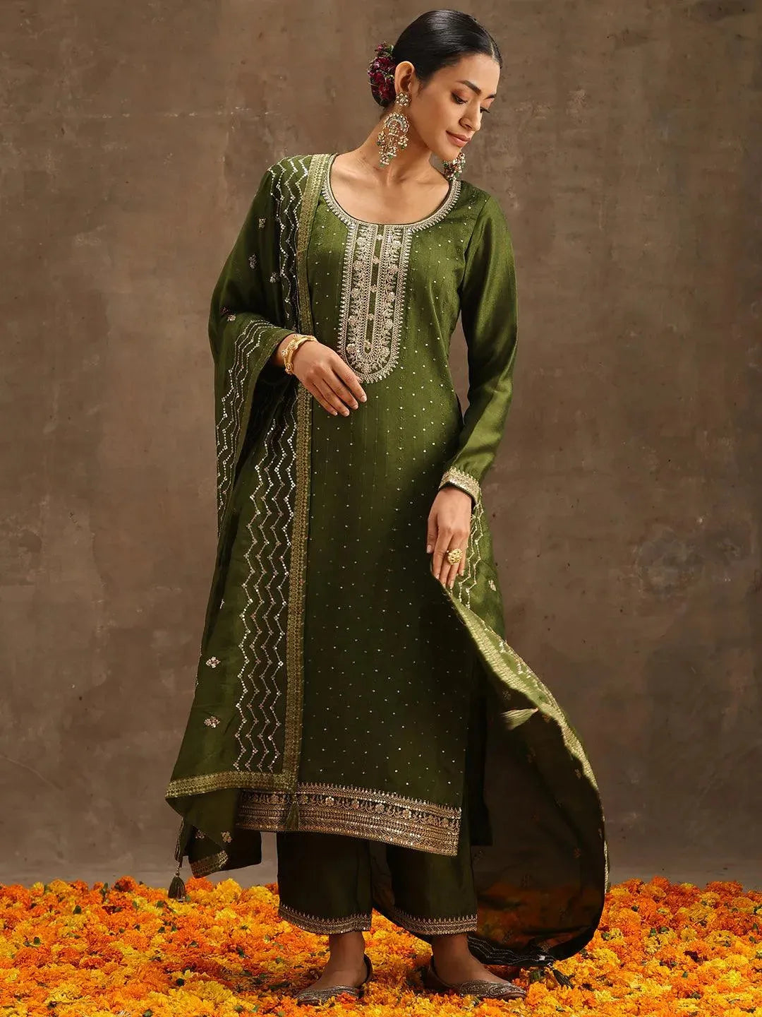 Olive Embroidered Silk Blend Suit Set With Trousers - Libas 