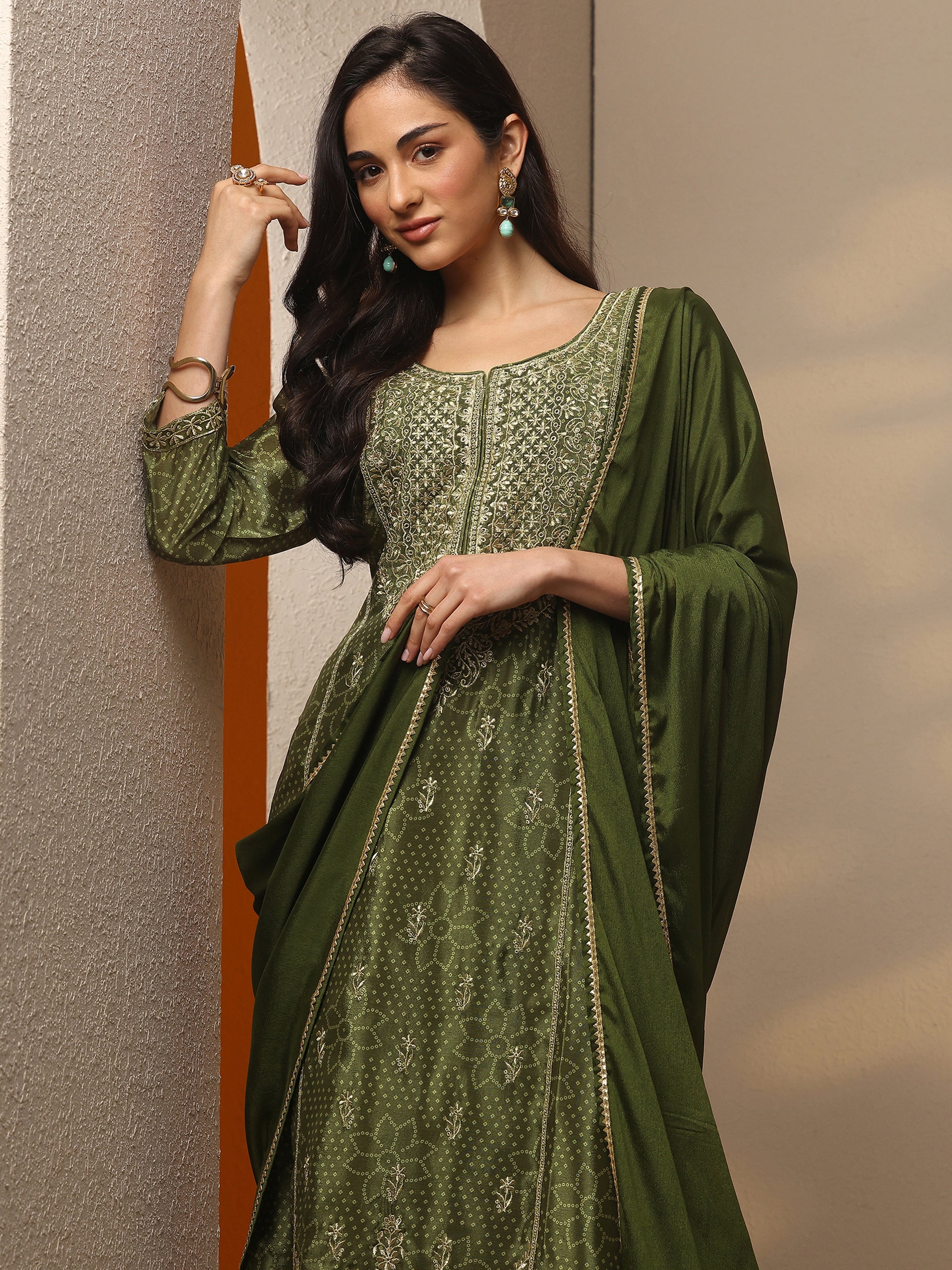 Olive Embroidered Silk Blend Straight Suit Set With Dupatta-image-14