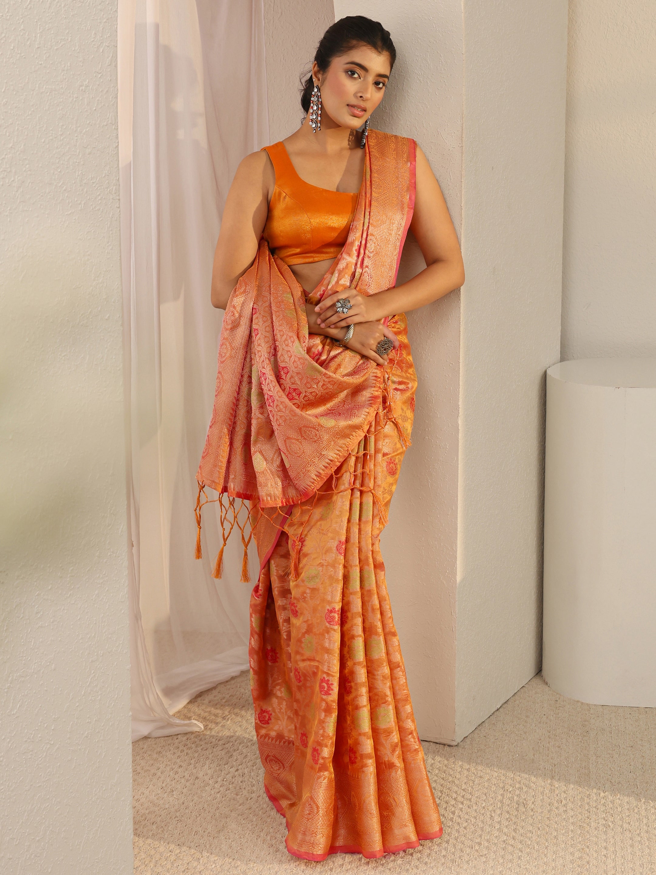 Orange Floral Woven Design Silk Blend Saree With Unstitched Blouse Piece-image-23
