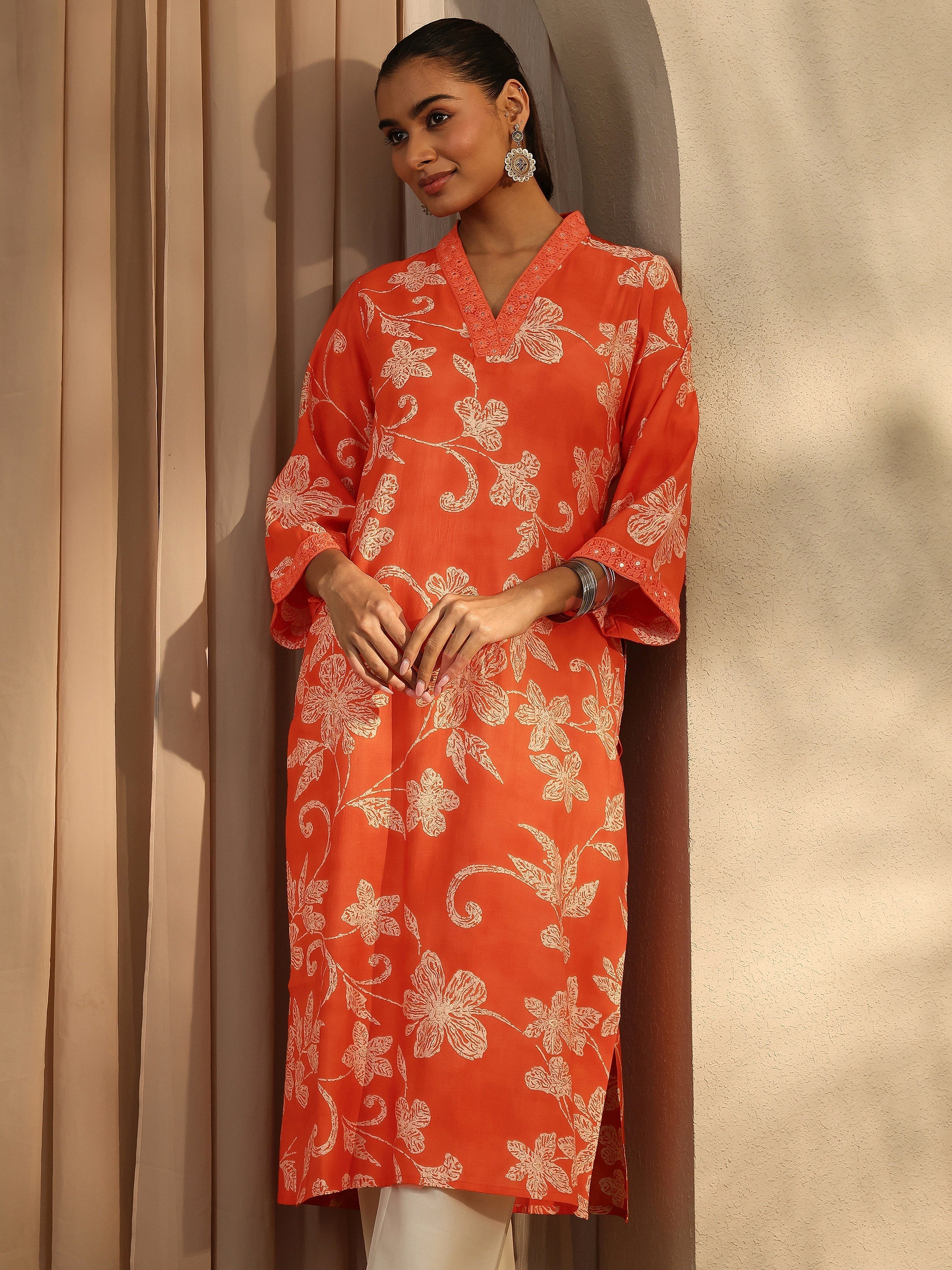 libas Orange Printed Silk Blend Straight Kurta-picture-41